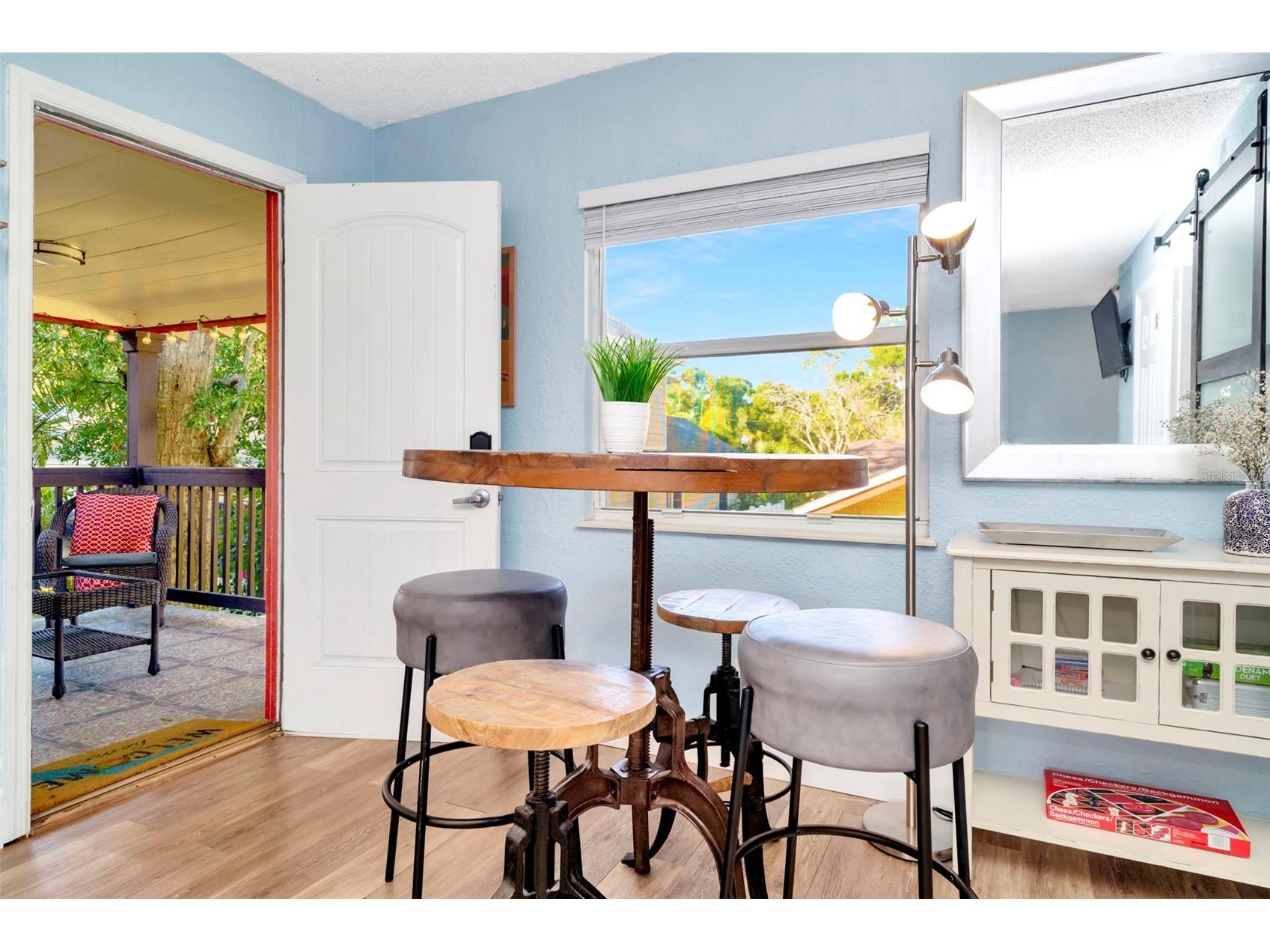 826 11th Avenue S #APT 1 Saint Petersburg FL 33701 TB8510381 image3