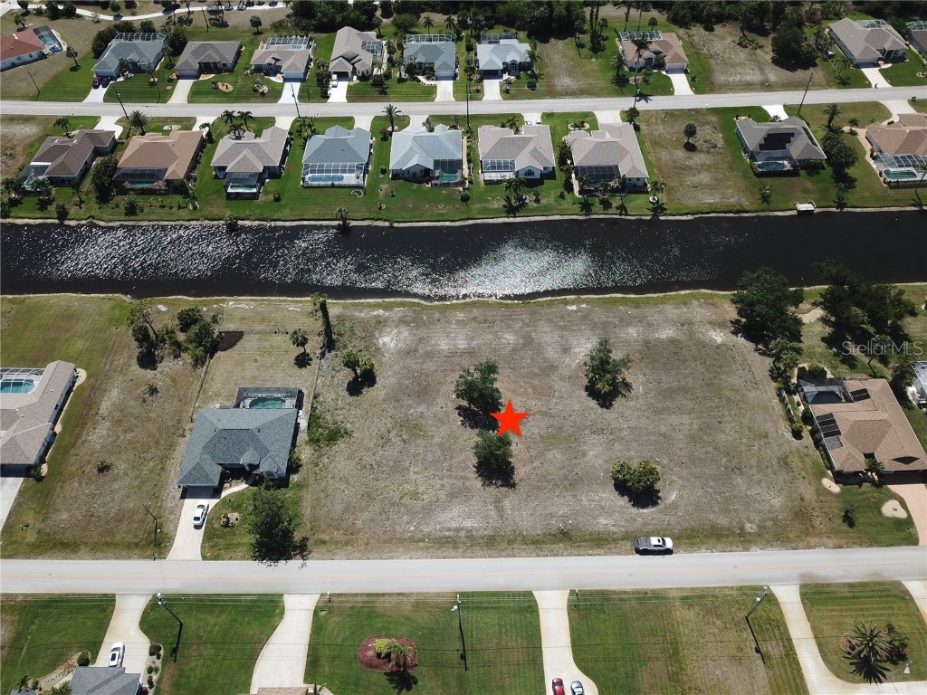 826 Boundary Boulevard Rotonda West FL 33947 - ROTONDA RIVER C7508592 image2
