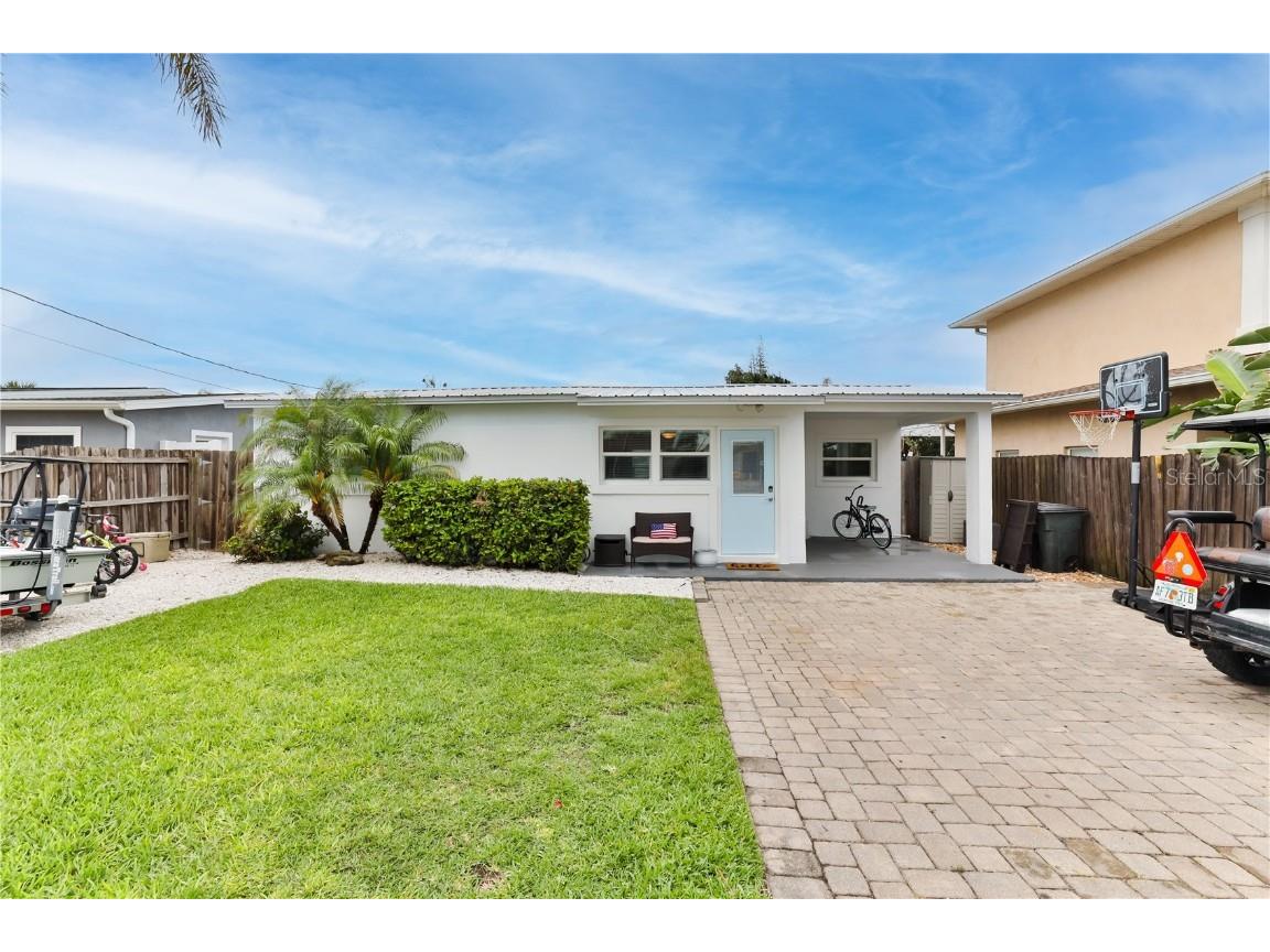 826 E 27th Avenue New Smyrna Beach FL 32169 NS1081547 image1