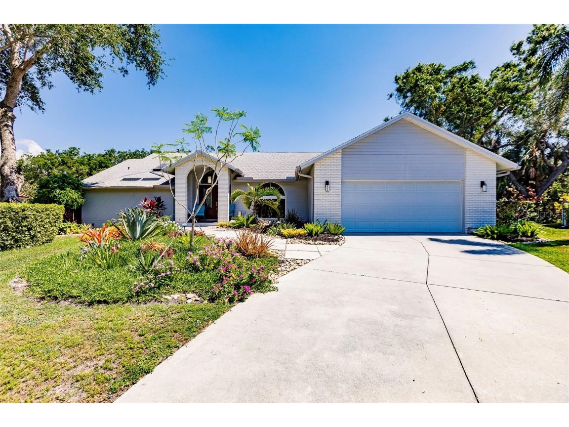 826 Harrowood Court Sarasota FL 34232 A4571150 image1
