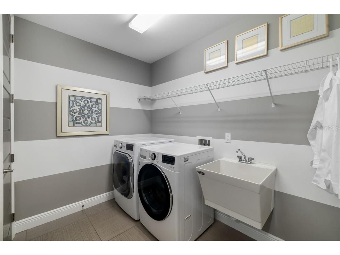 826 Honeyflower Loop Bradenton FL 34212 A4655212 image25