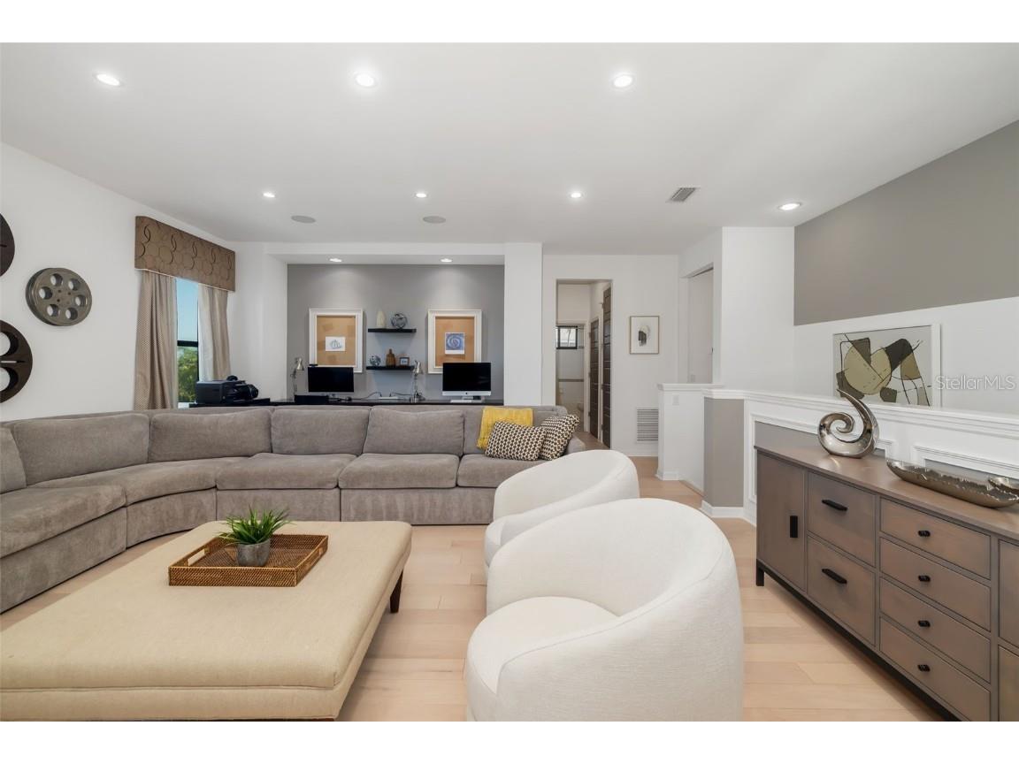 826 Honeyflower Loop Bradenton FL 34212 A4655212 image28