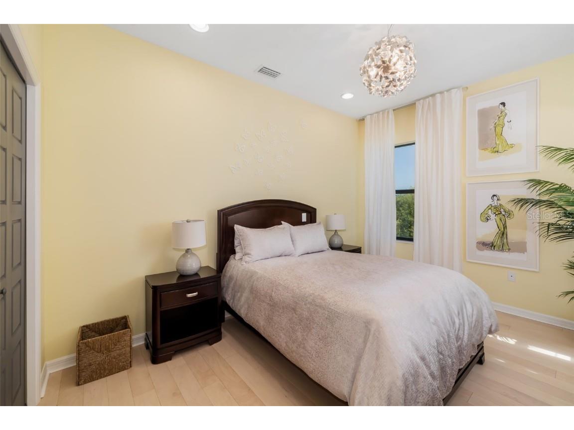 826 Honeyflower Loop Bradenton FL 34212 A4655212 image32