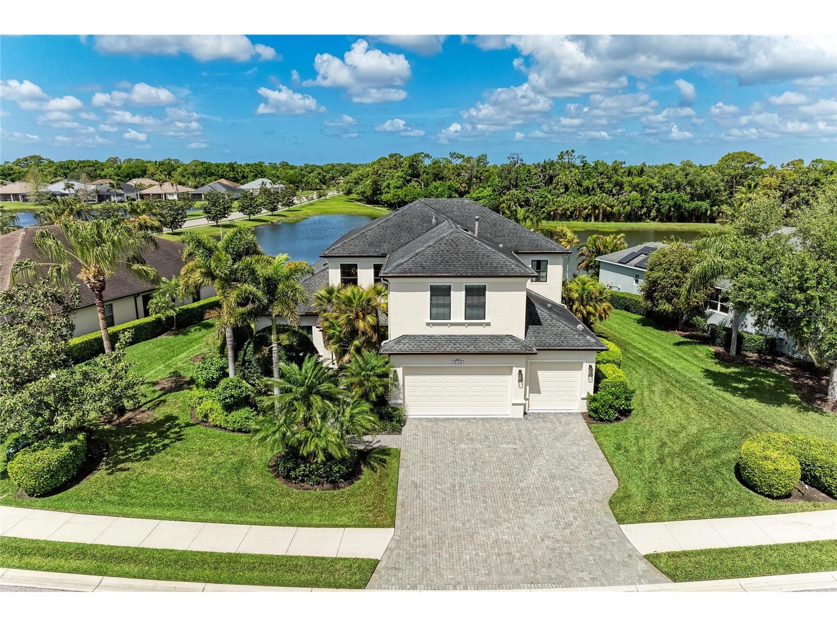 826 Honeyflower Loop Bradenton FL 34212 A4685391 image1