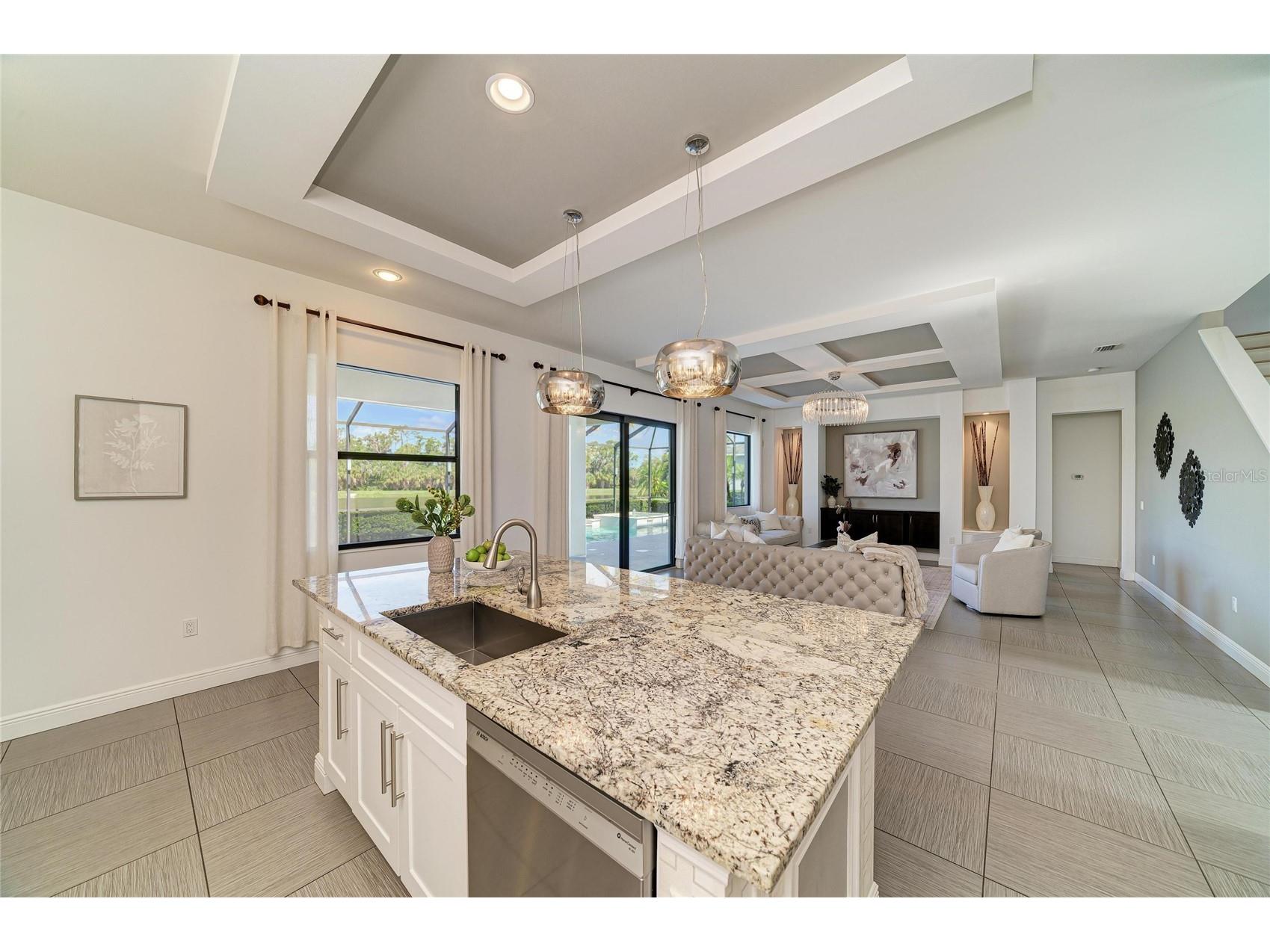 826 Honeyflower Loop Bradenton FL 34212 A4685391 image22
