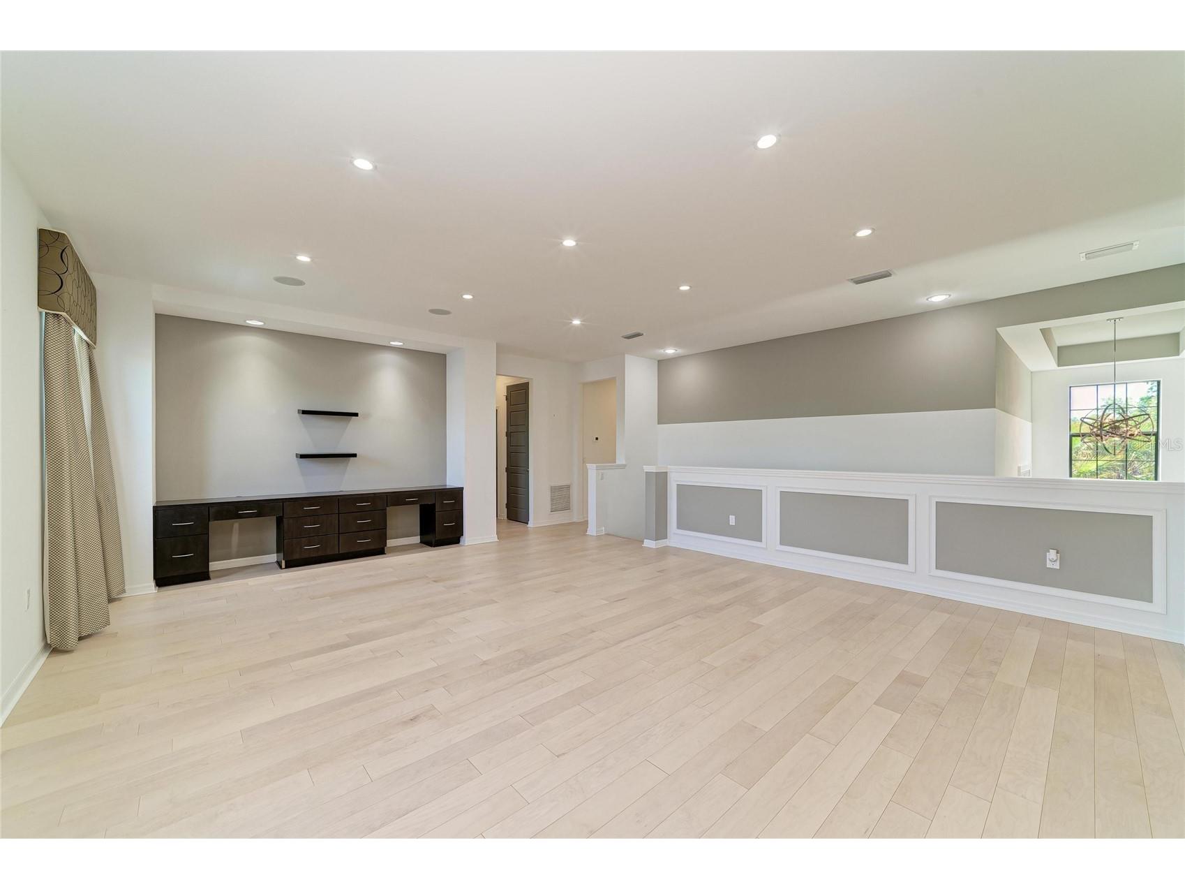 826 Honeyflower Loop Bradenton FL 34212 A4685391 image39