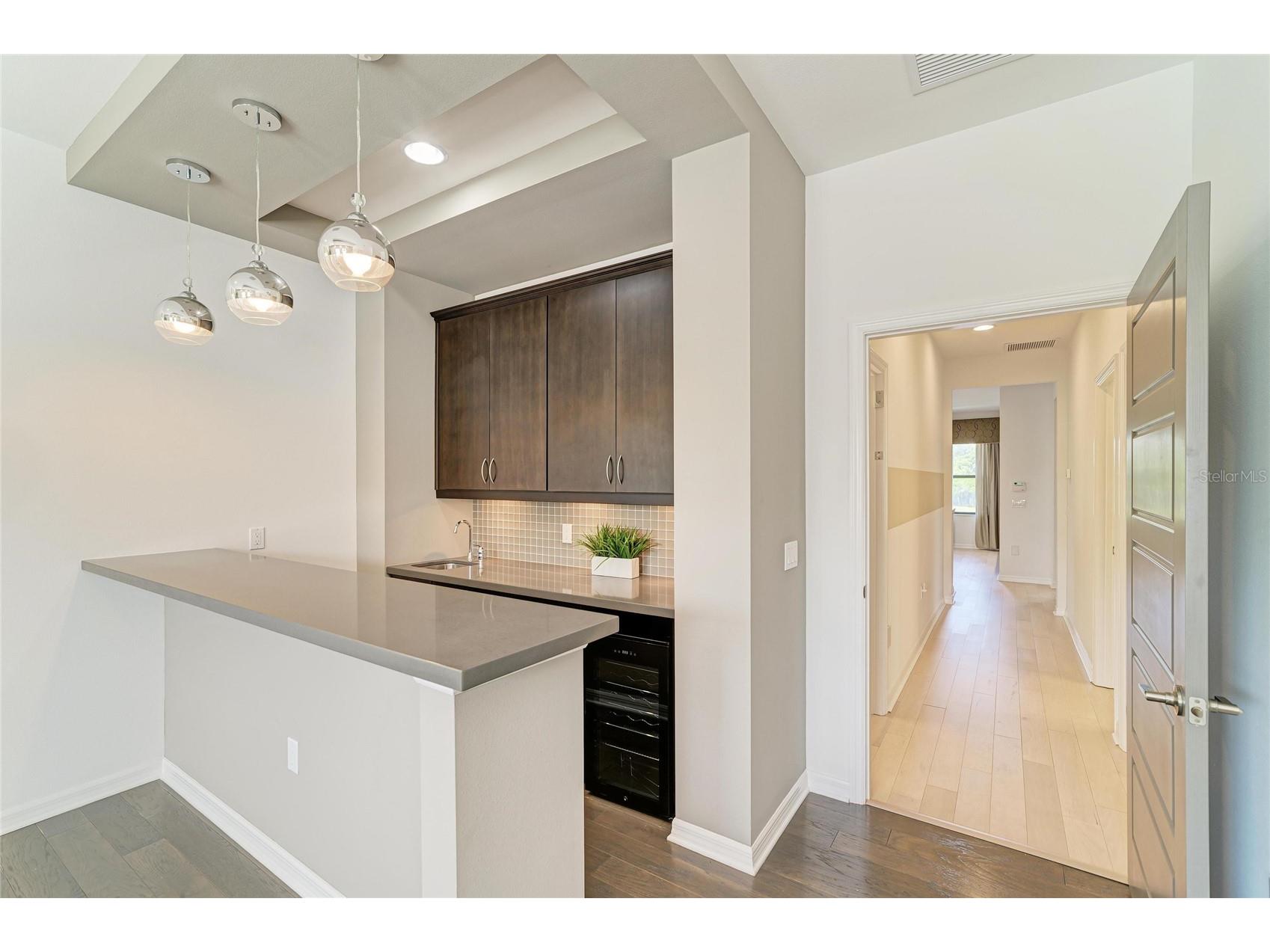 826 Honeyflower Loop Bradenton FL 34212 A4685391 image54