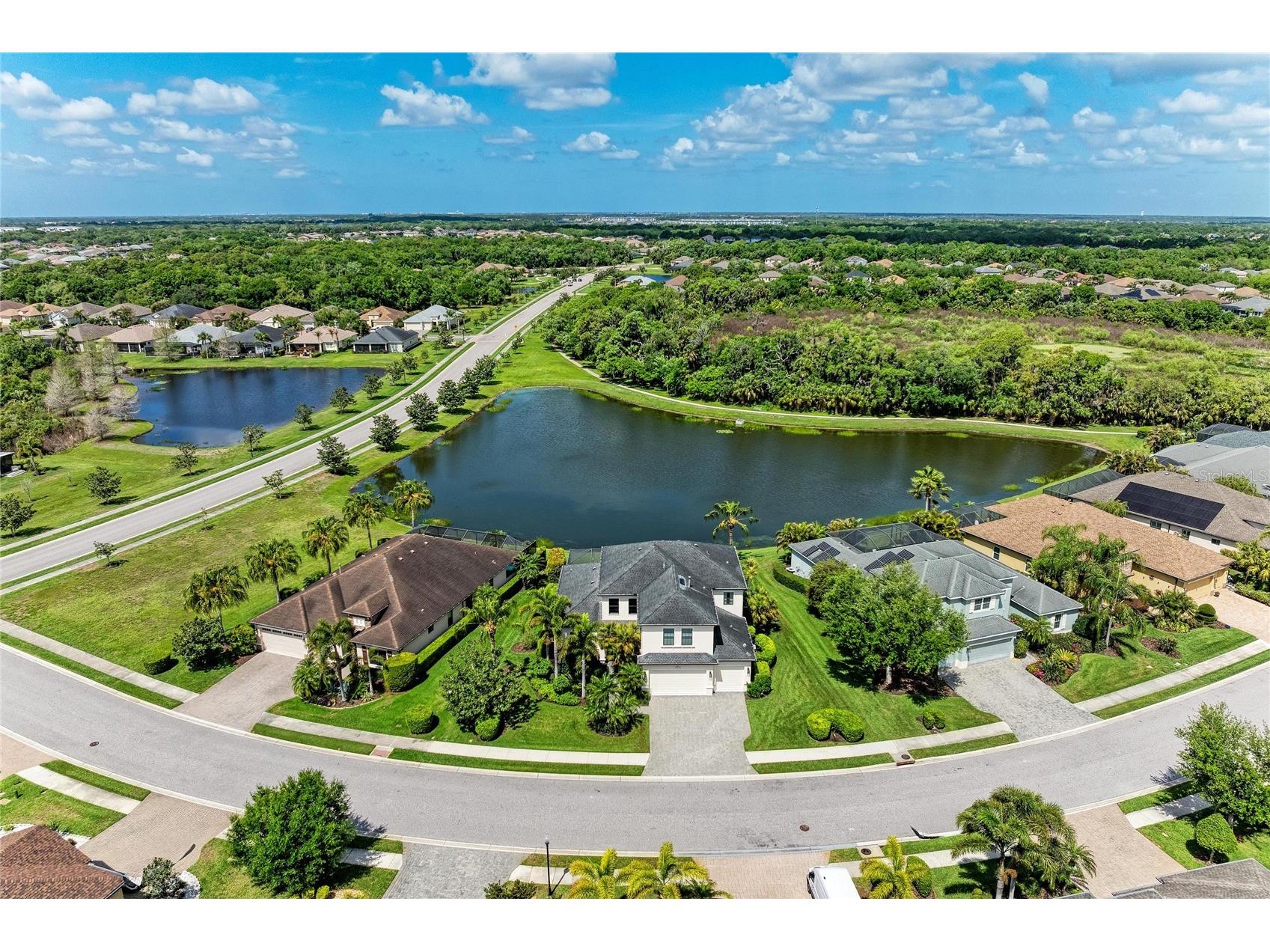 826 Honeyflower Loop Bradenton FL 34212 A4685391 image6