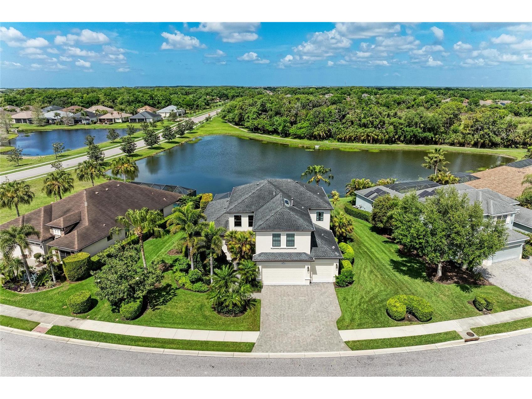 826 Honeyflower Loop Bradenton FL 34212 A4685391 image71