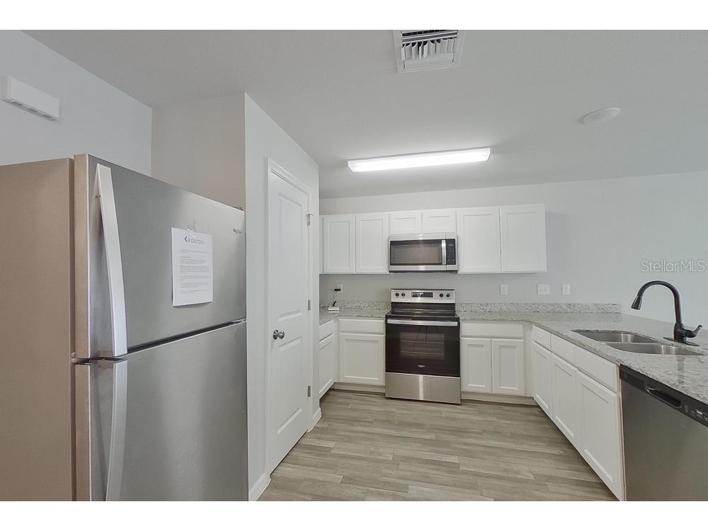 826 Wilmington Parkway Cape Coral FL 33993 O6364161 image4