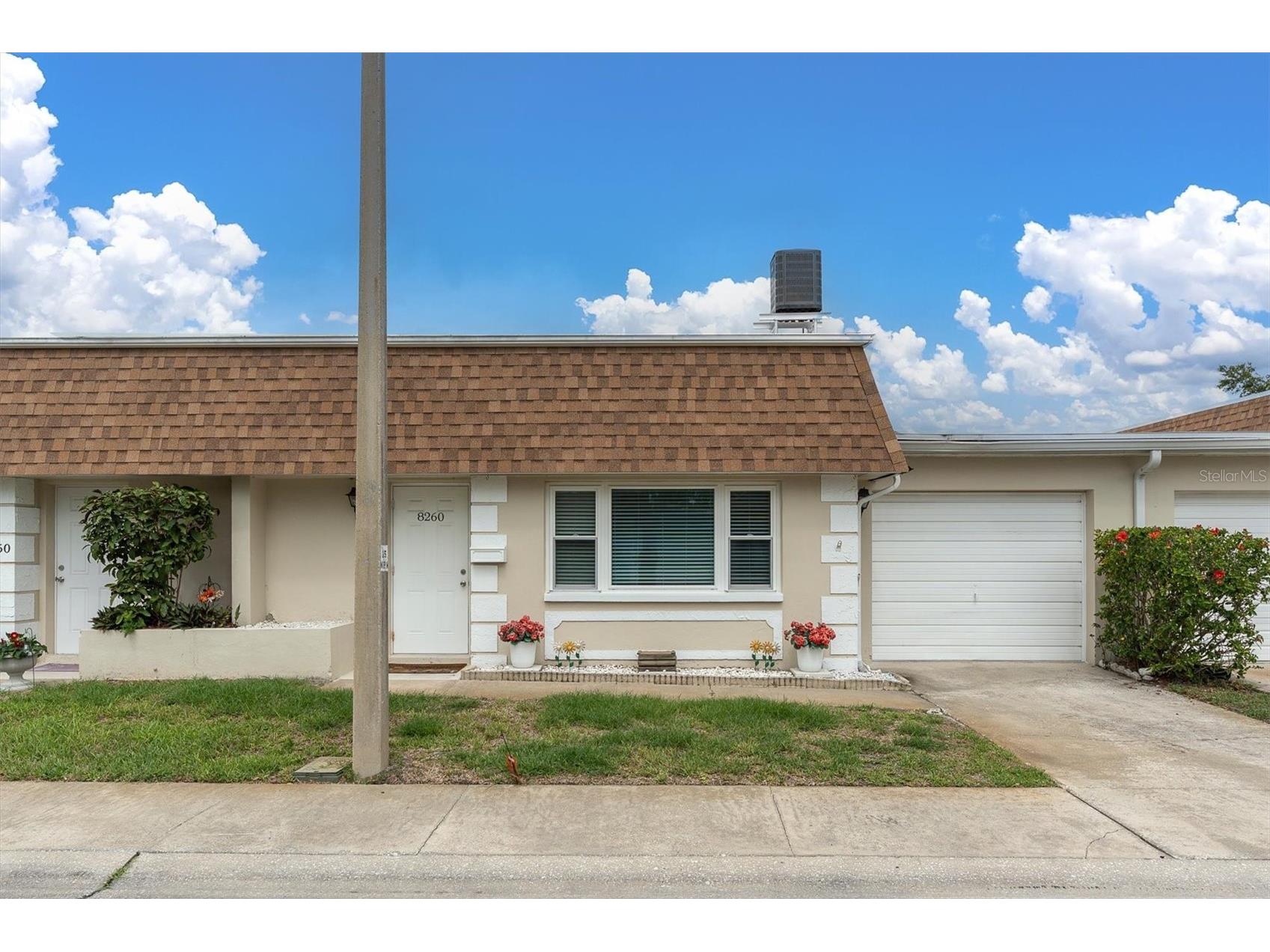 8260 Burgundy Drive N Pinellas Park FL 33781 TB8514403 image1