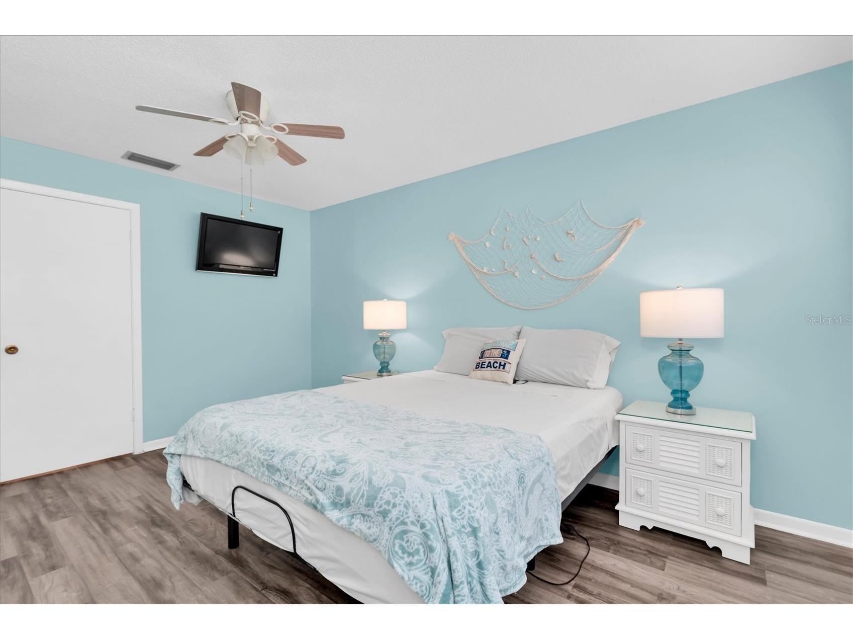 8260 Burgundy Drive N Pinellas Park FL 33781 TB8514403 image16
