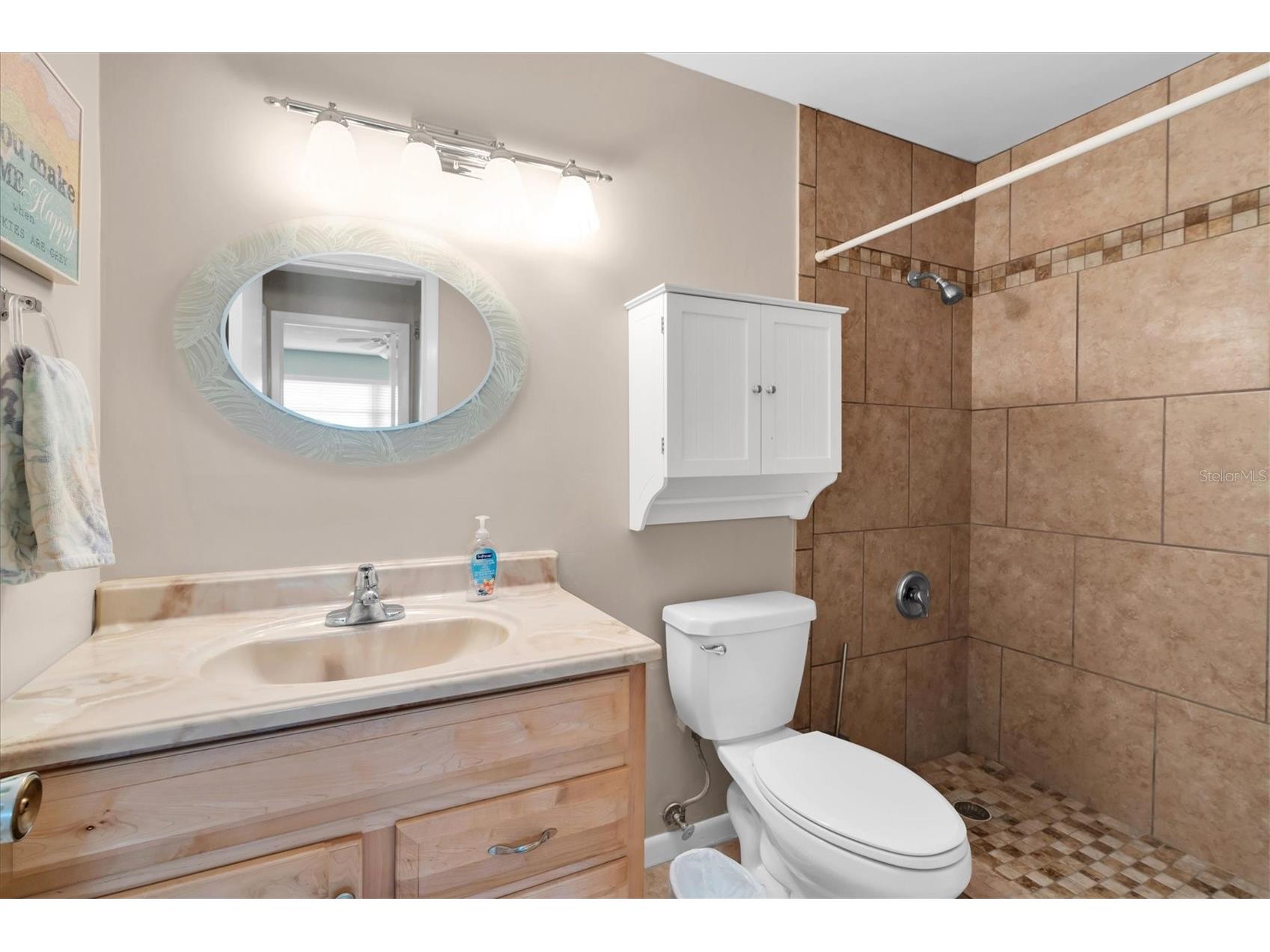 8260 Burgundy Drive N Pinellas Park FL 33781 TB8514403 image18