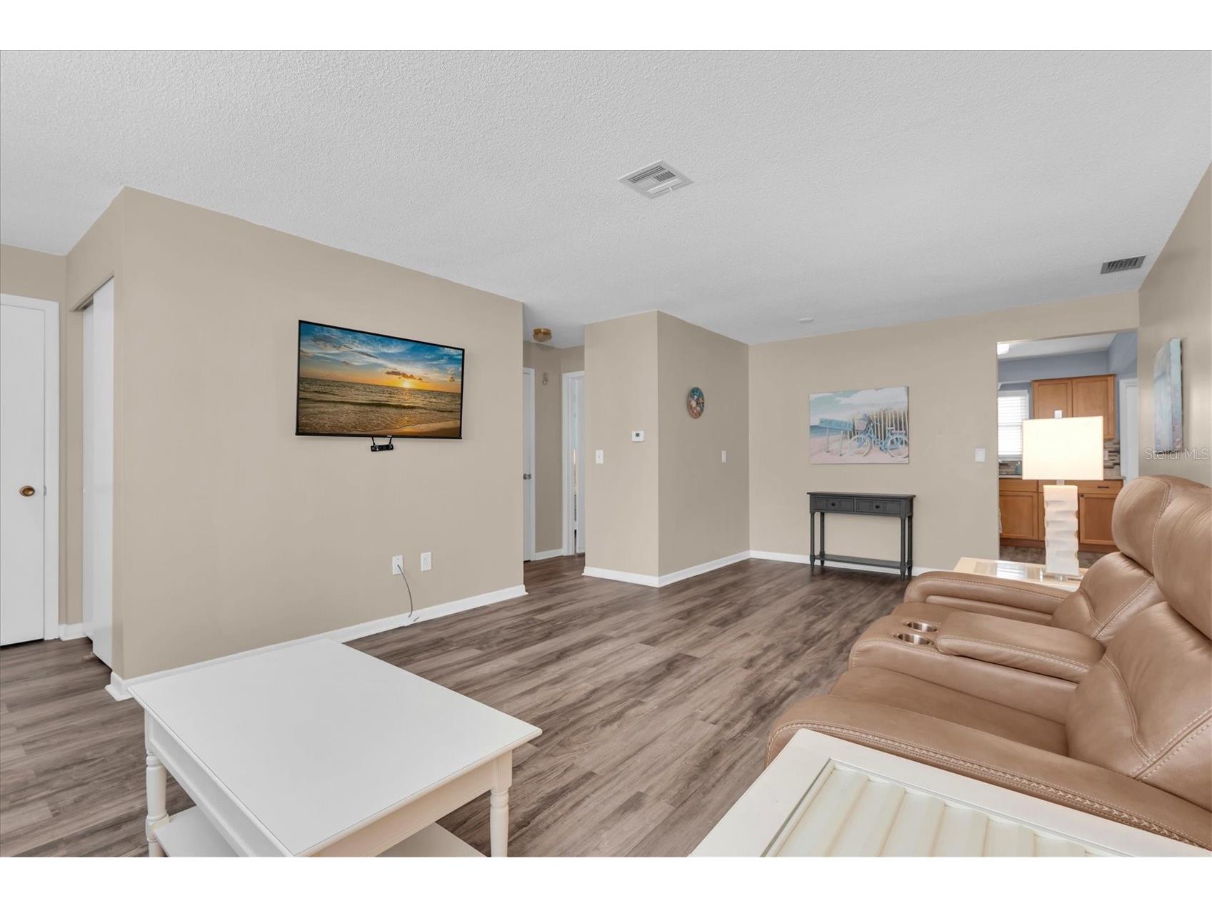 8260 Burgundy Drive N Pinellas Park FL 33781 TB8514403 image4