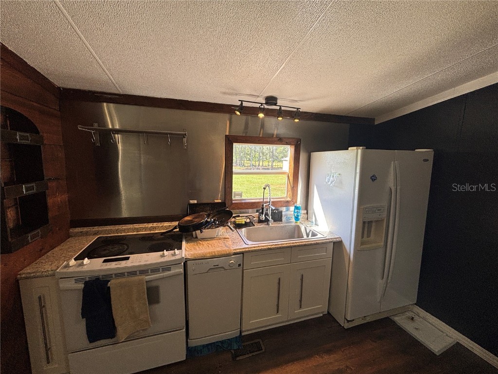 8260 SE 175th Court Ocklawaha FL 32179 OM712012 image44