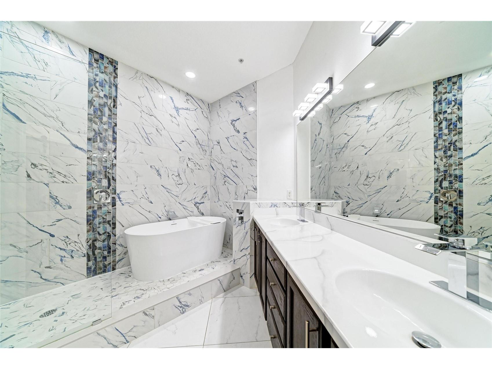 8261 Miramar Way #202 Lakewood Ranch FL 34202 A4691630 image19