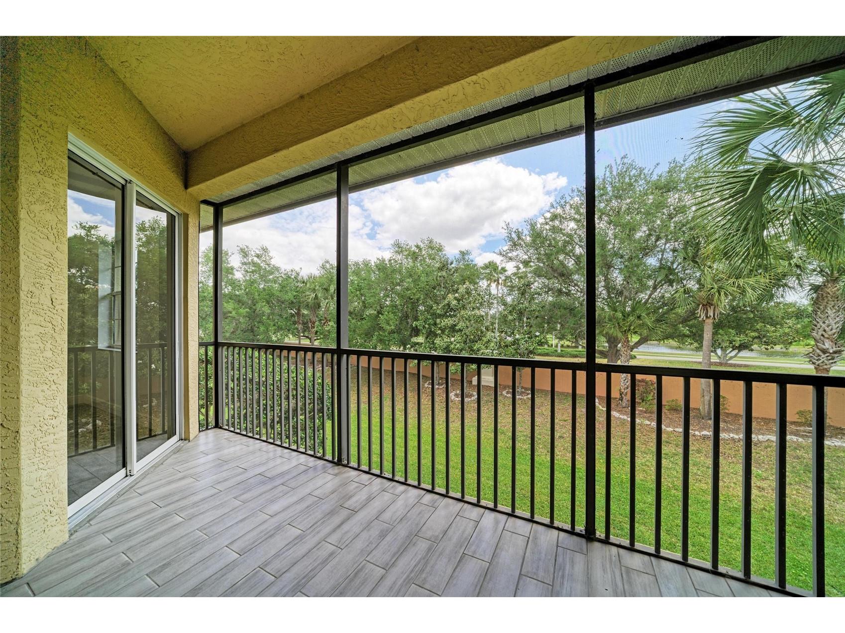 8261 Miramar Way #202 Lakewood Ranch FL 34202 A4691630 image25