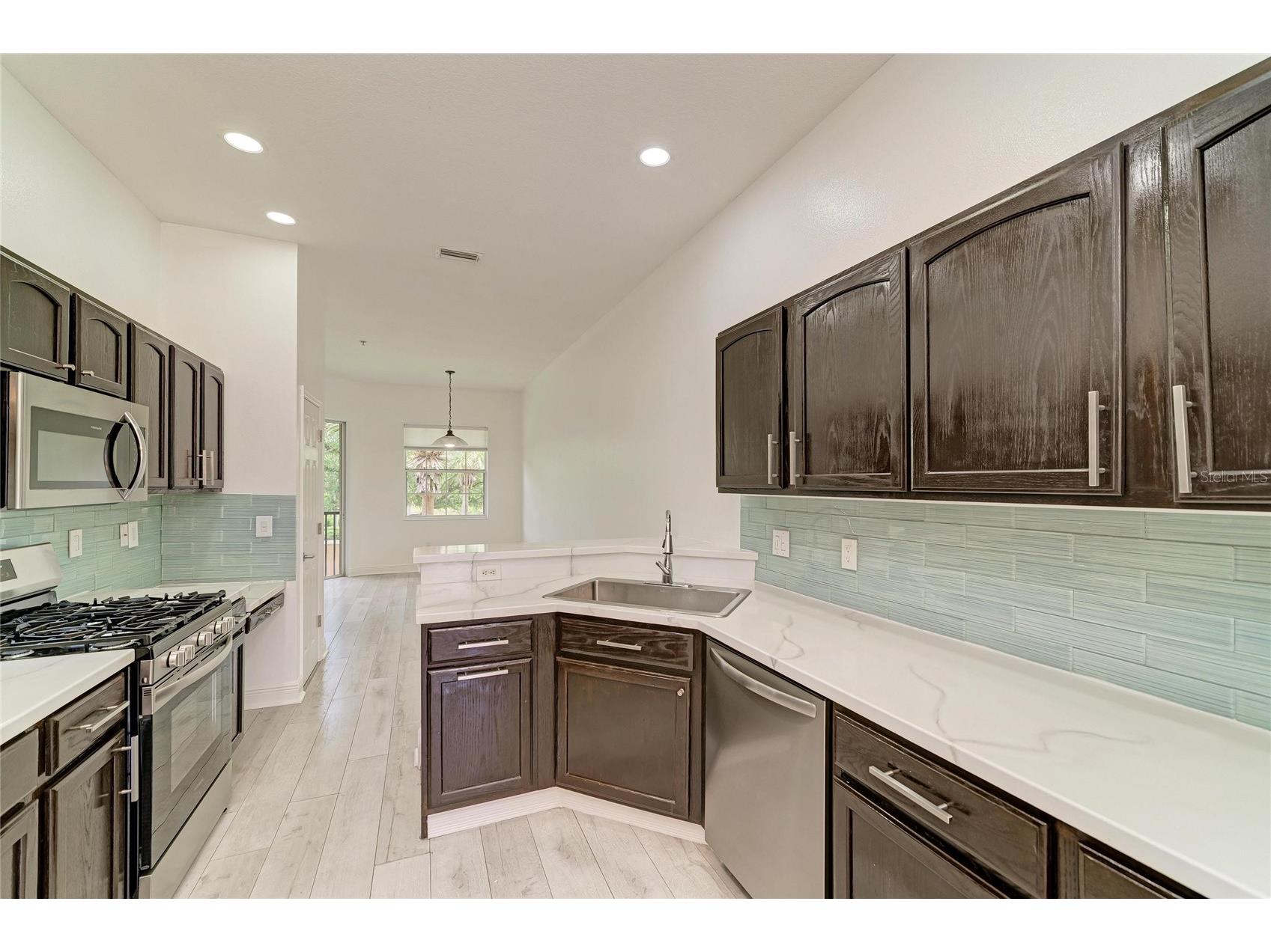 8261 Miramar Way #202 Lakewood Ranch FL 34202 A4691630 image9