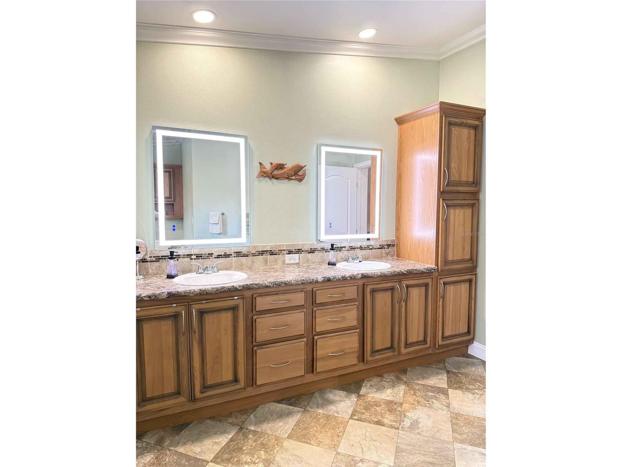 8261 NE 118th Terrace Bronson FL 32621 OM716296 image15