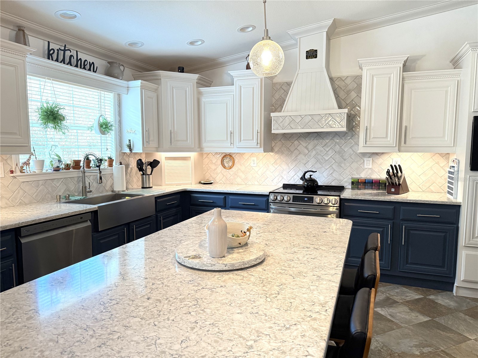 8261 NE 118th Terrace Bronson FL 32621 OM716296 image4