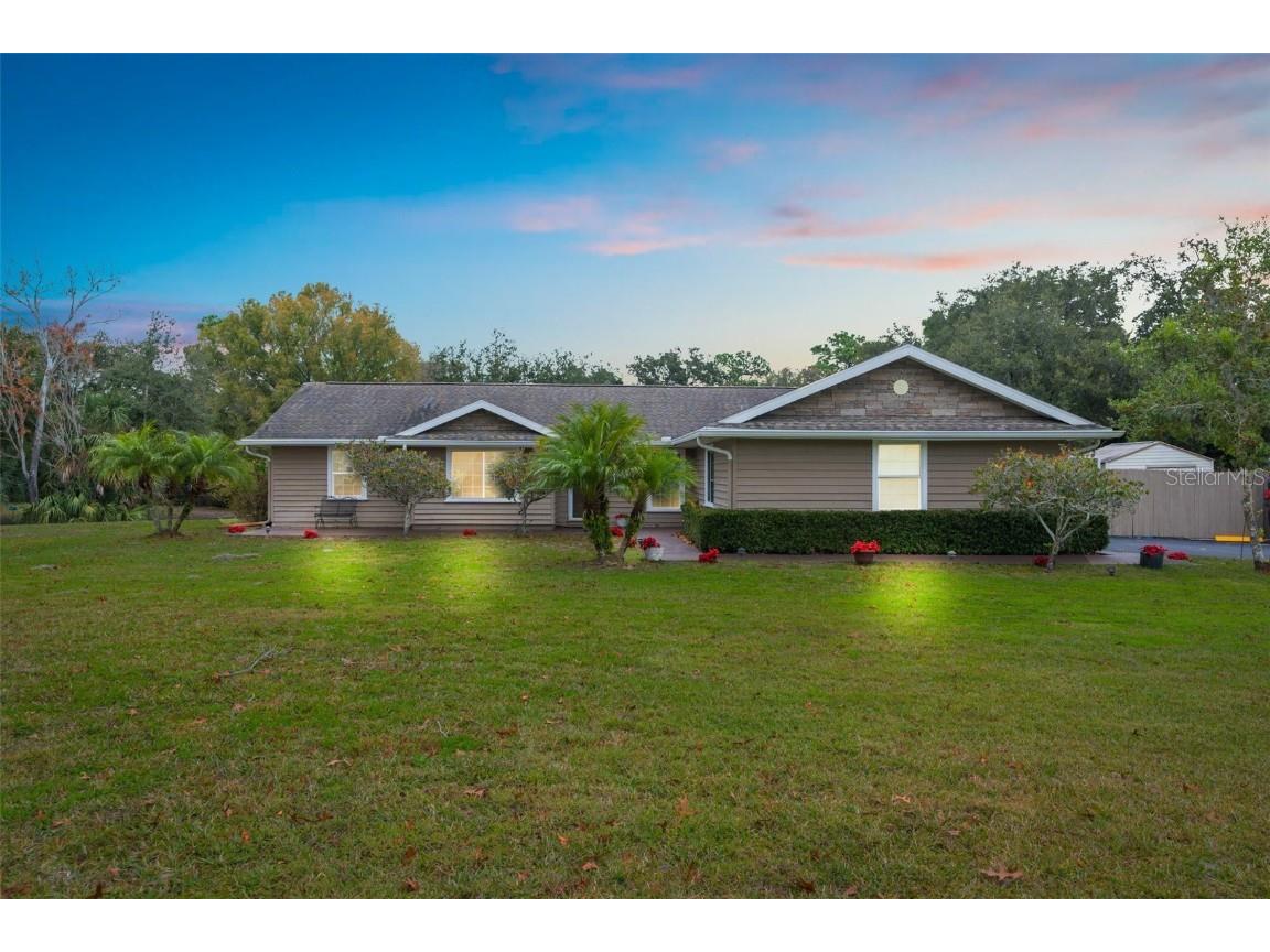 8261 Sycamore Drive New Port Richey FL 34654 W7860885 image1