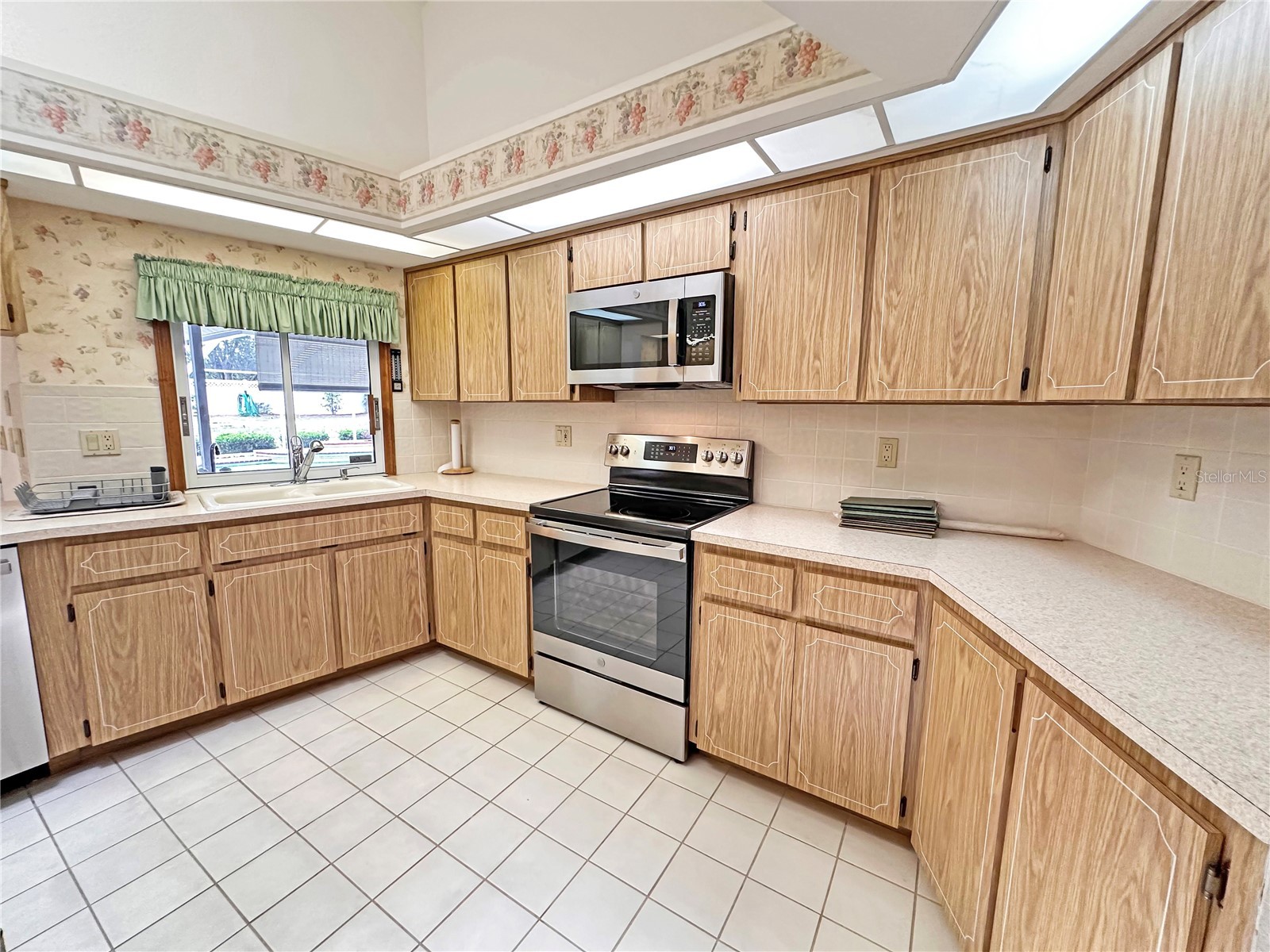 8262 Delaware Drive Weeki Wachee FL 34607 W7885965 image15
