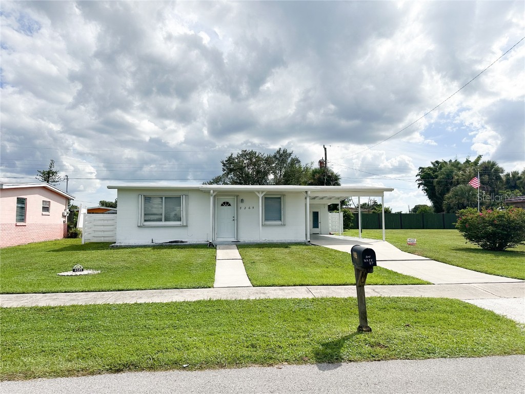 8265 Shumock Avenue North Port FL 34287 D6143886 image4