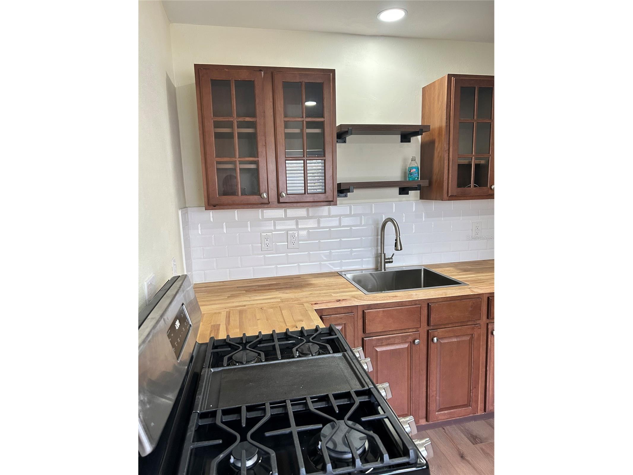 827 40th Street S Saint Petersburg FL 33711 TB8508780 image5