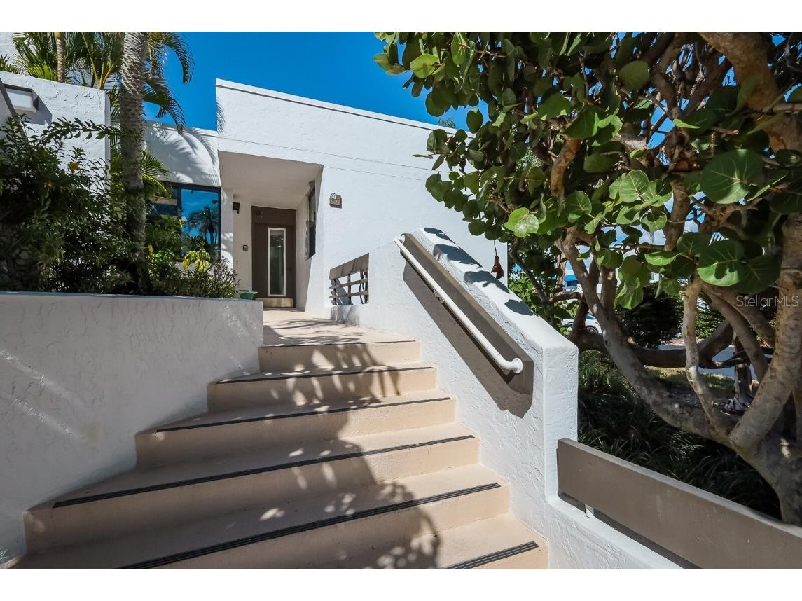 827 Bayport Way #827 Longboat Key FL 34228 - GULF OF MEXICO / SARASOTA BAY A4588901 image1