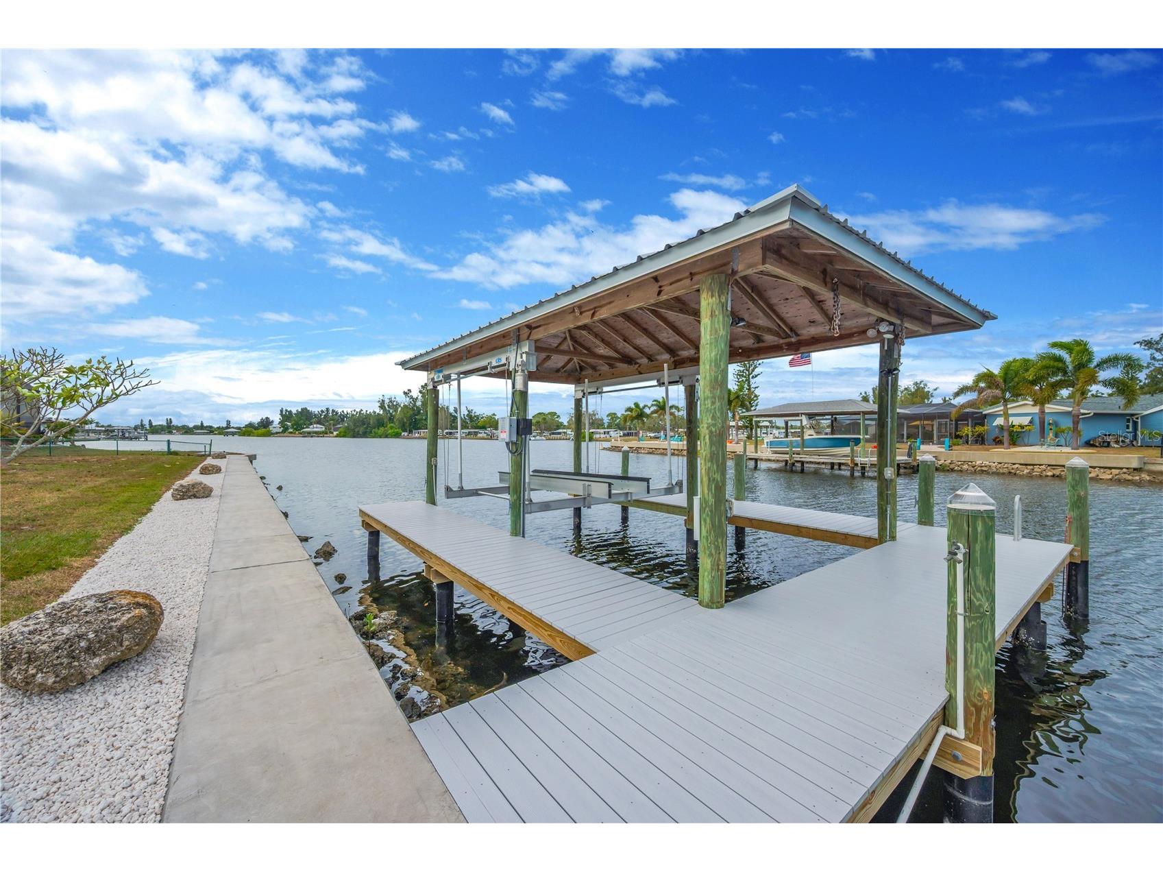 827 Blue Heron Boulevard Ruskin FL 33570 - RUSKIN INLET TB8450120 image3