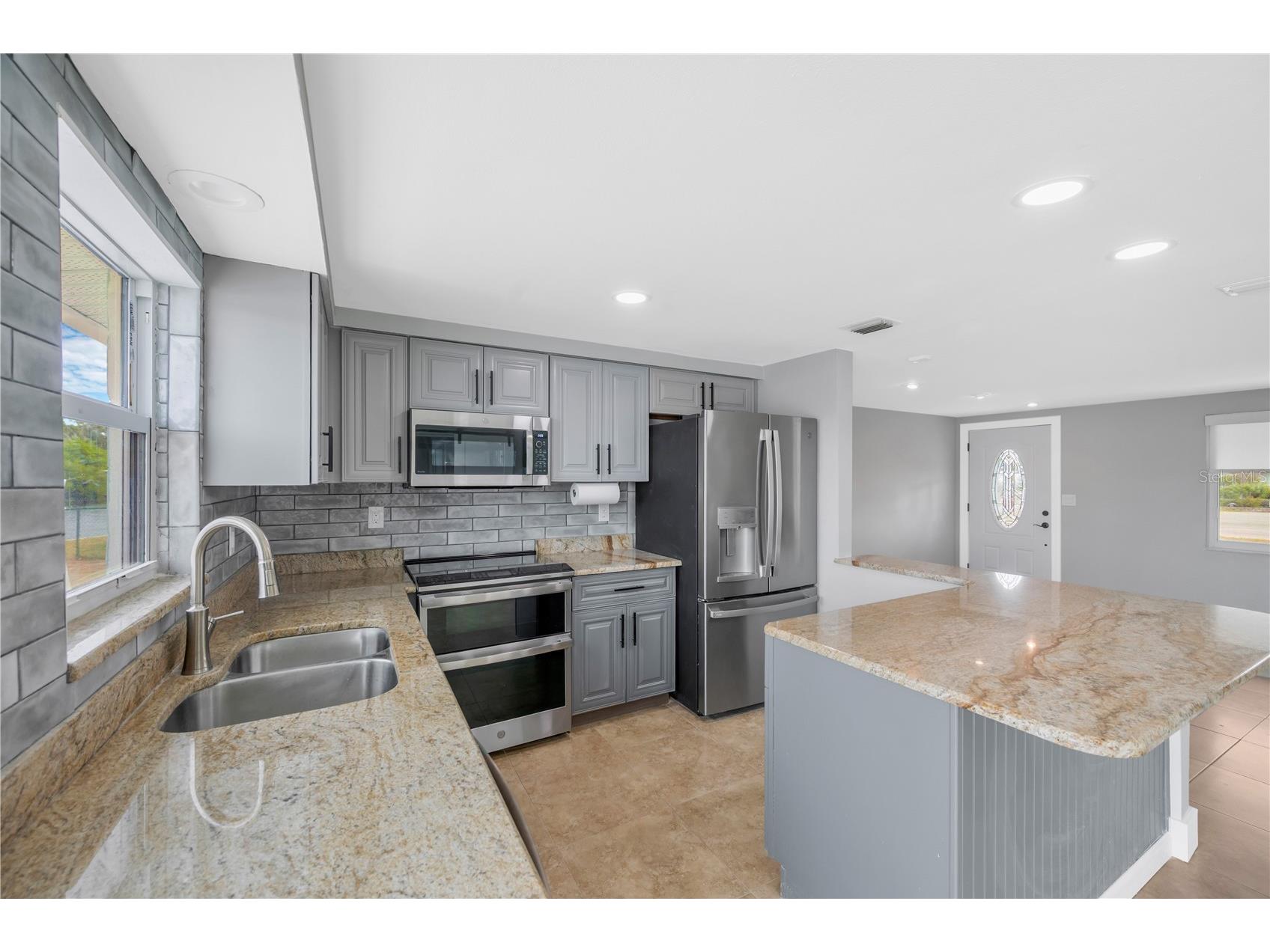 827 Blue Heron Boulevard Ruskin FL 33570 - RUSKIN INLET TB8450120 image5