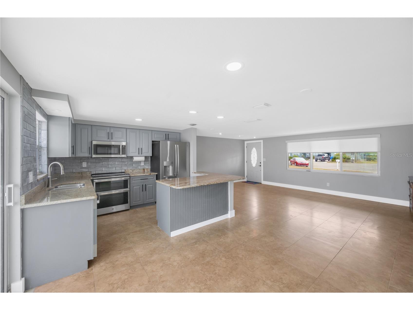 827 Blue Heron Boulevard Ruskin FL 33570 - RUSKIN INLET TB8450120 image8