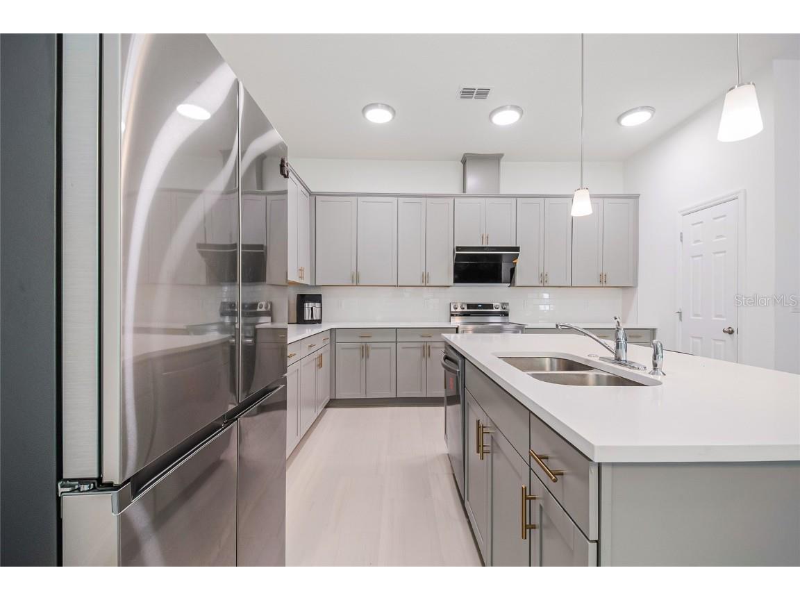 827 Dennis Avenue Orlando FL 32807 O6359897 image16