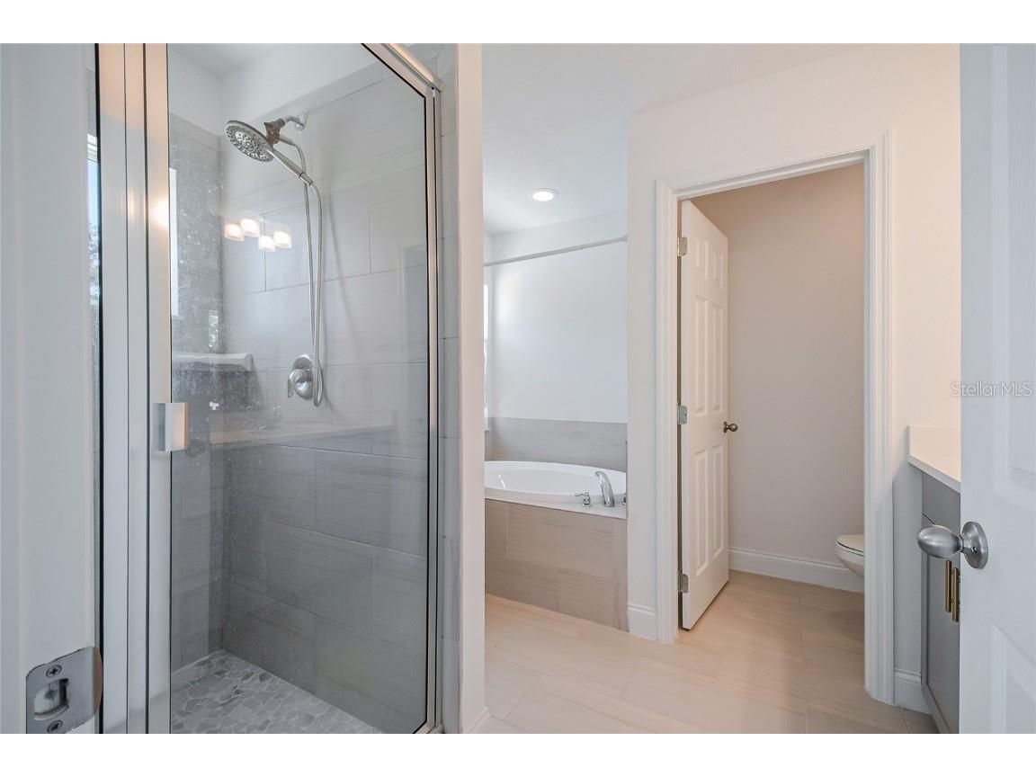 827 Dennis Avenue Orlando FL 32807 O6359897 image41