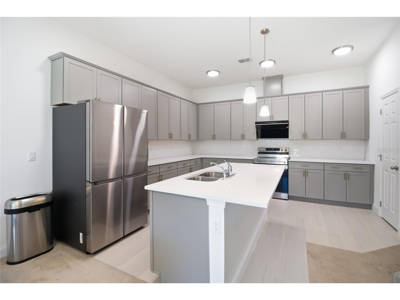 827 Dennis Avenue Orlando FL 32807 O6387102 image23