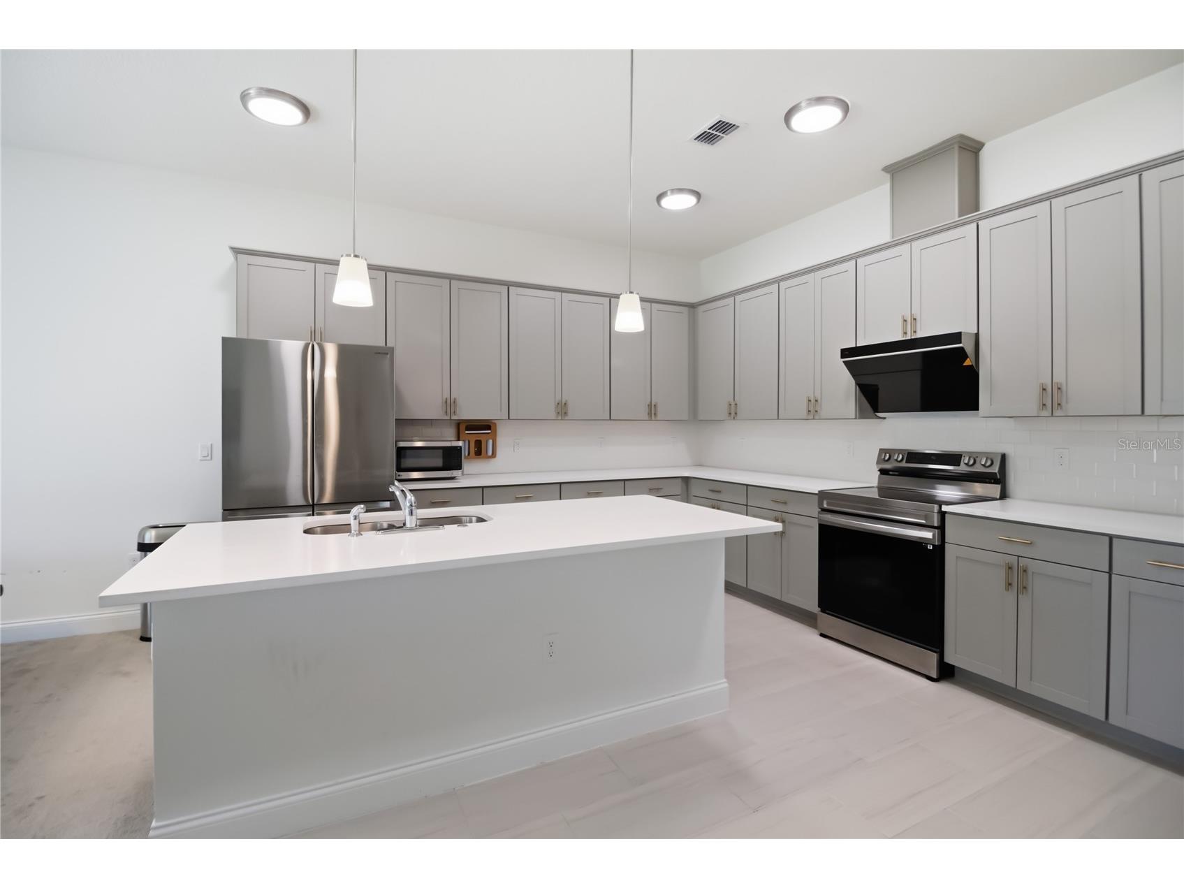 827 Dennis Avenue Orlando FL 32807 O6387102 image26