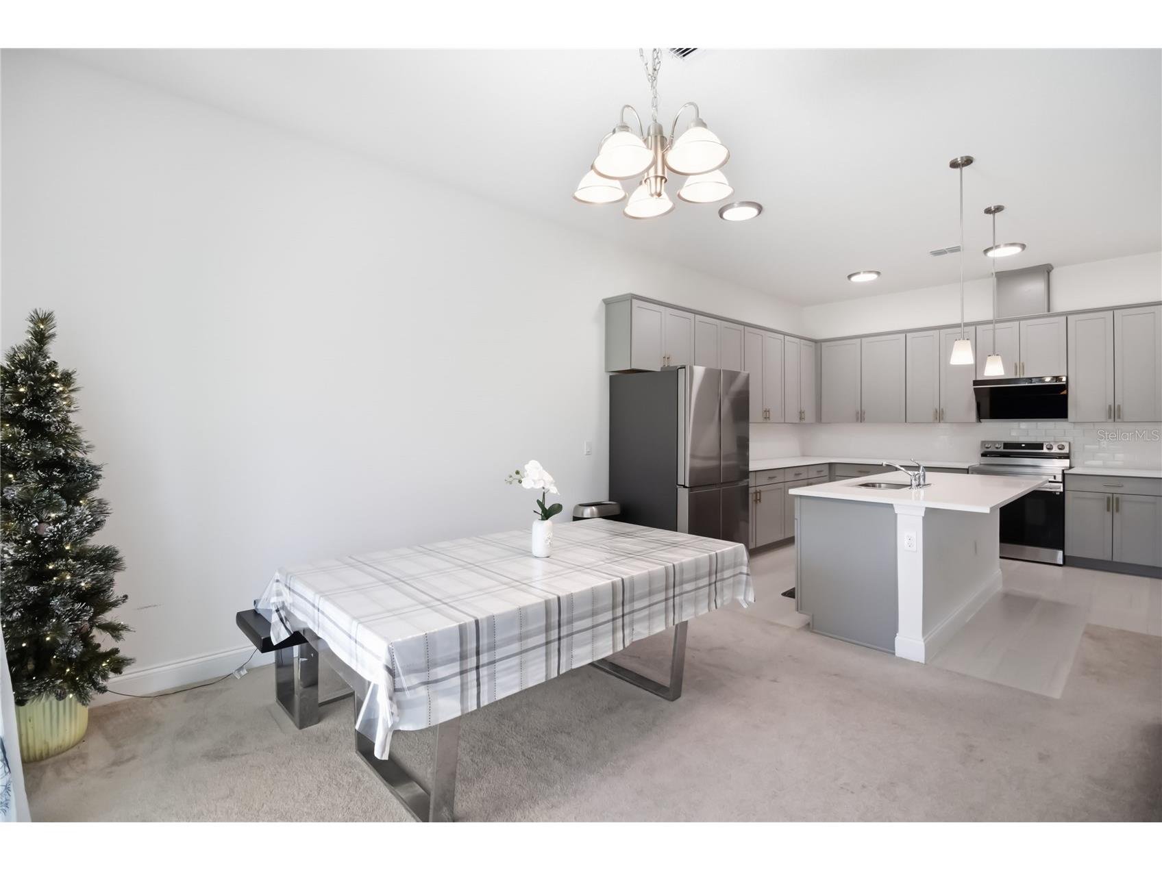 827 Dennis Avenue Orlando FL 32807 O6387102 image33