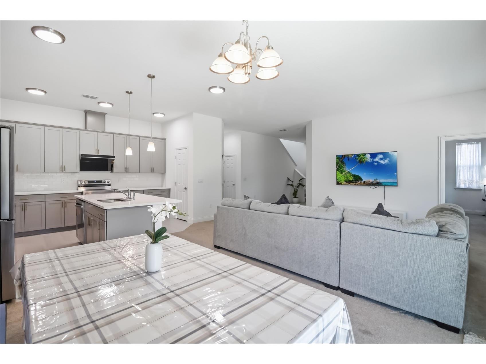 827 Dennis Avenue Orlando FL 32807 O6387102 image35
