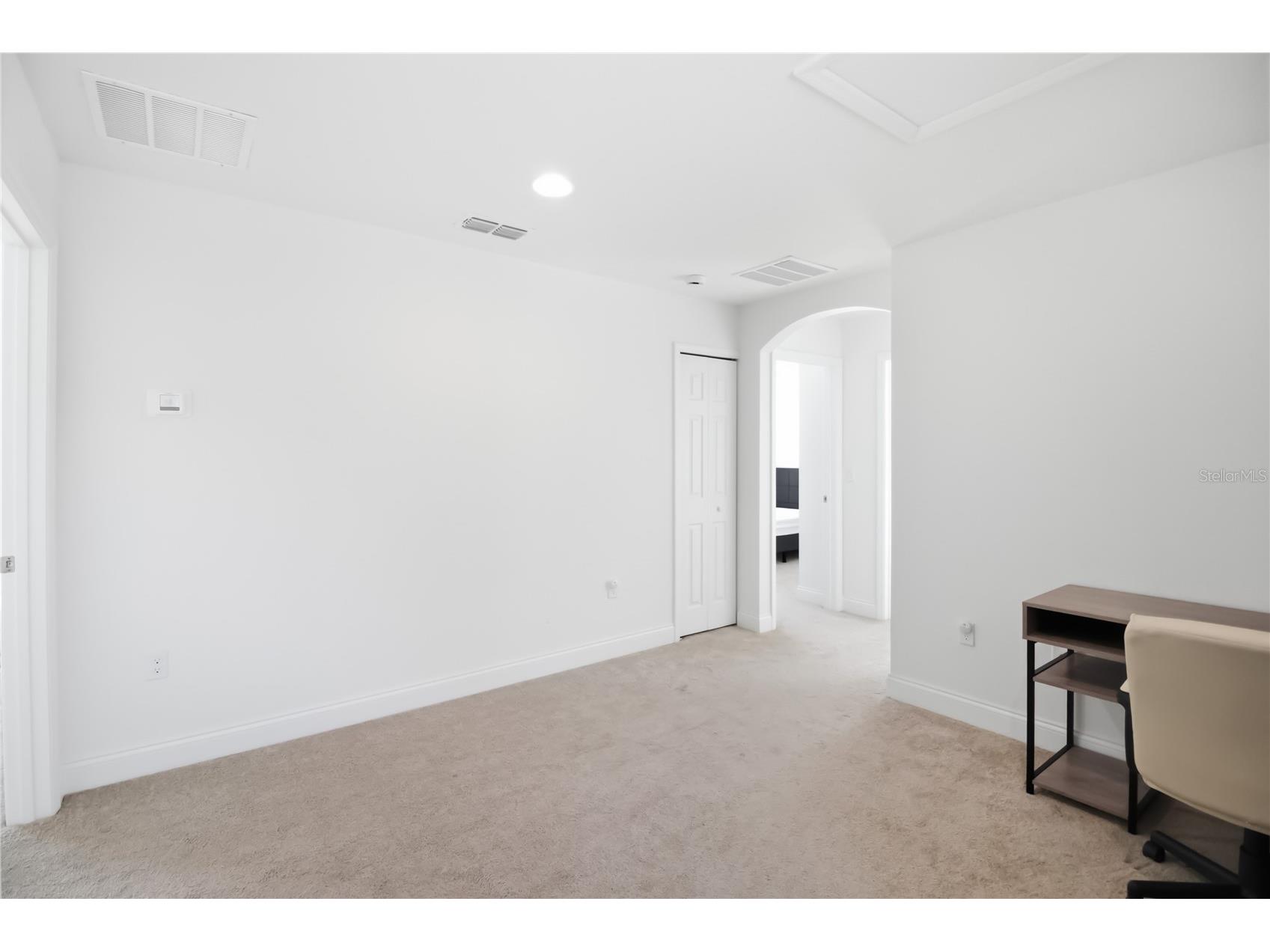 827 Dennis Avenue Orlando FL 32807 O6387102 image42