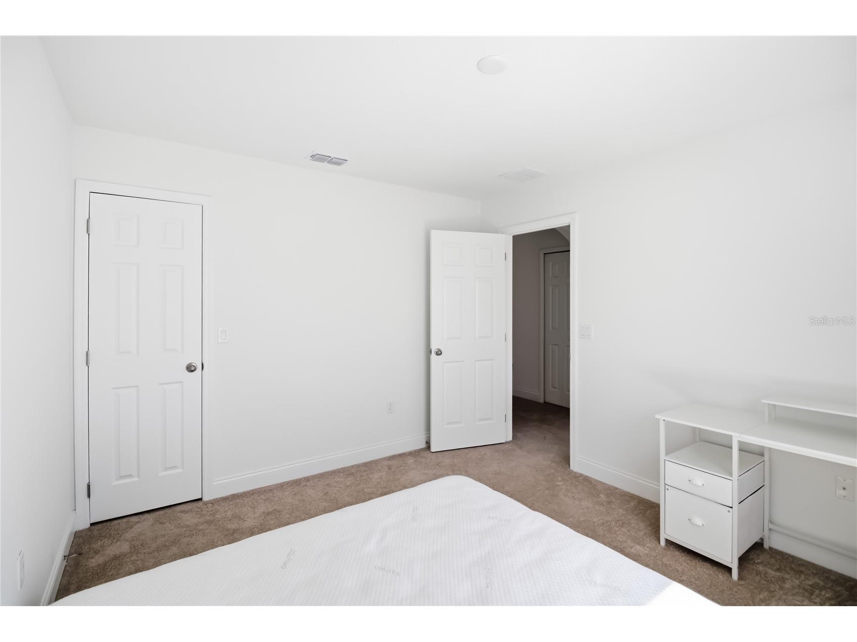827 Dennis Avenue Orlando FL 32807 O6387102 image51