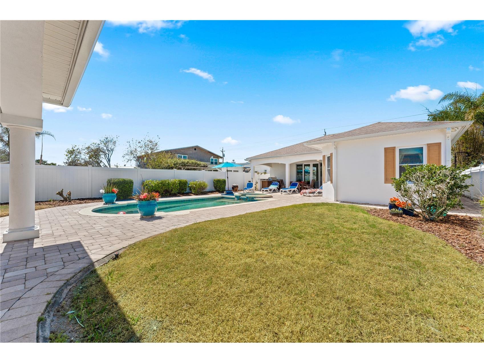 827 E 26th Avenue New Smyrna Beach FL 32169 NS1087979 image2