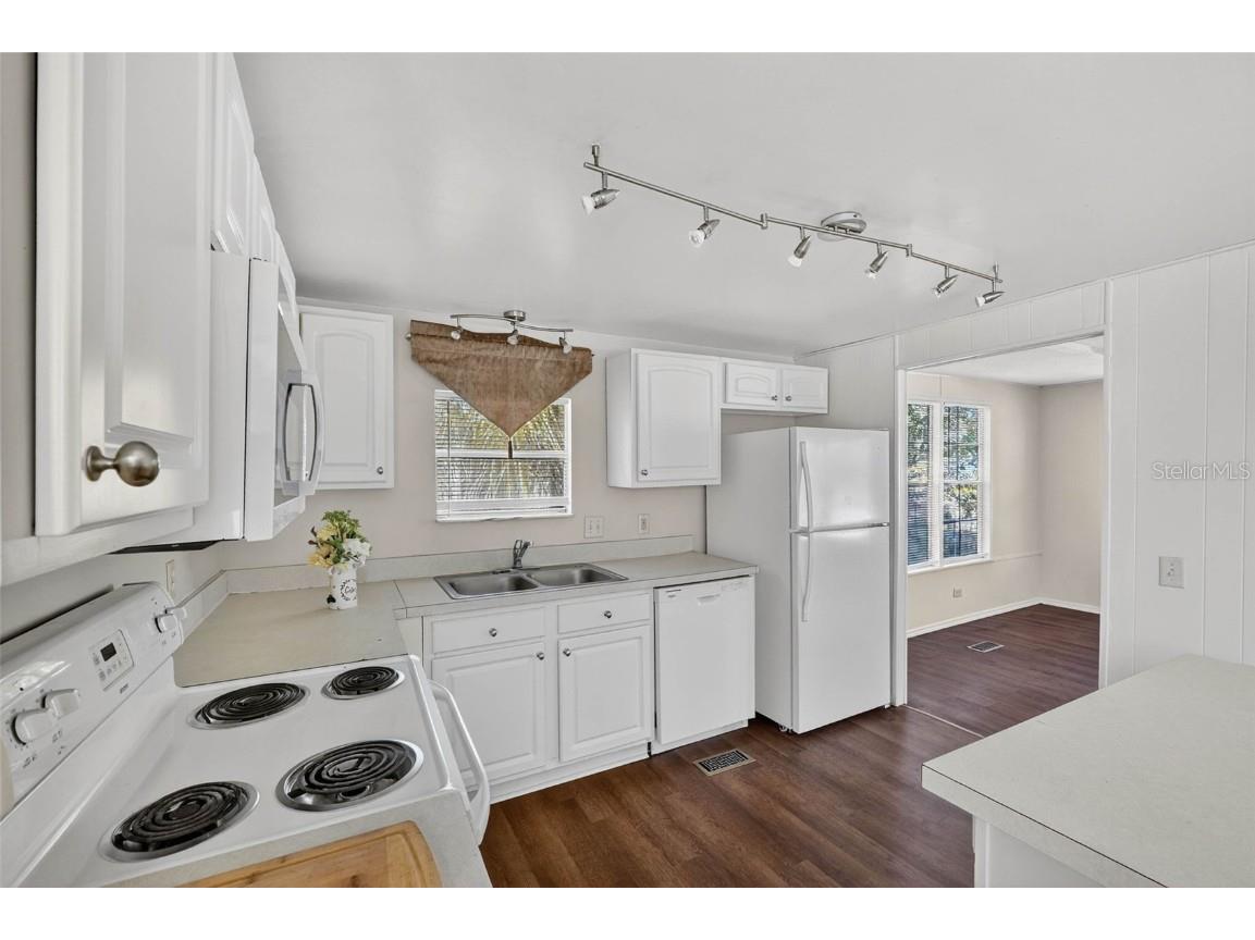 827 Indian Bluff Winter Haven FL 33880 P4937123 image12