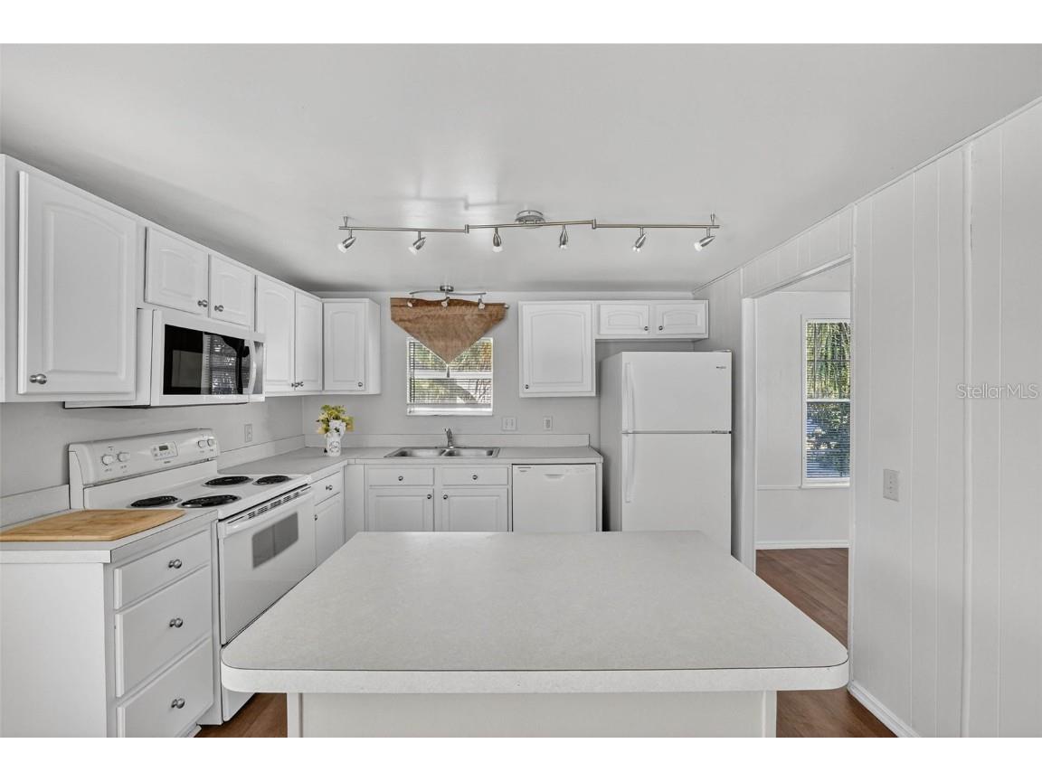 827 Indian Bluff Winter Haven FL 33880 P4937123 image14