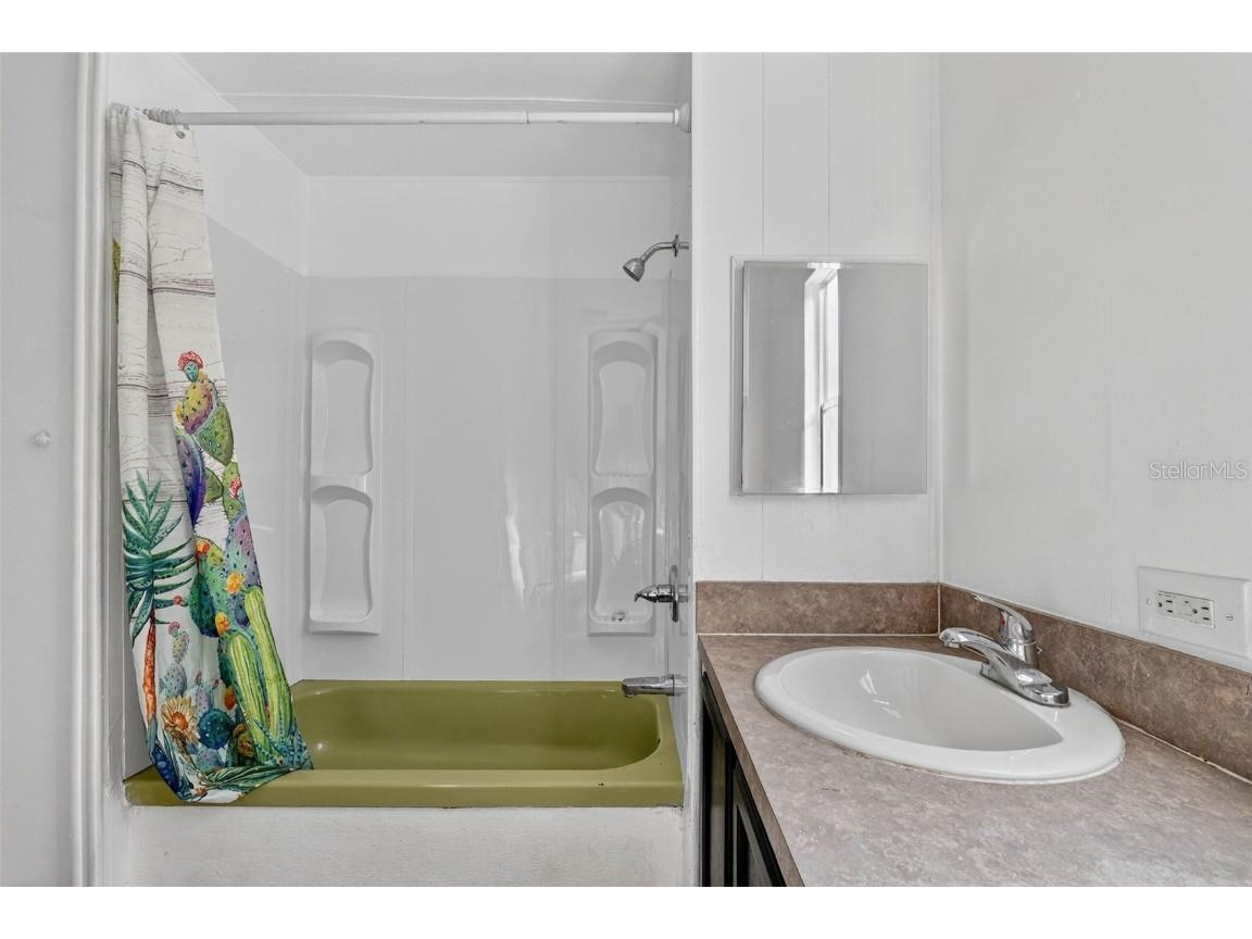 827 Indian Bluff Winter Haven FL 33880 P4937123 image30