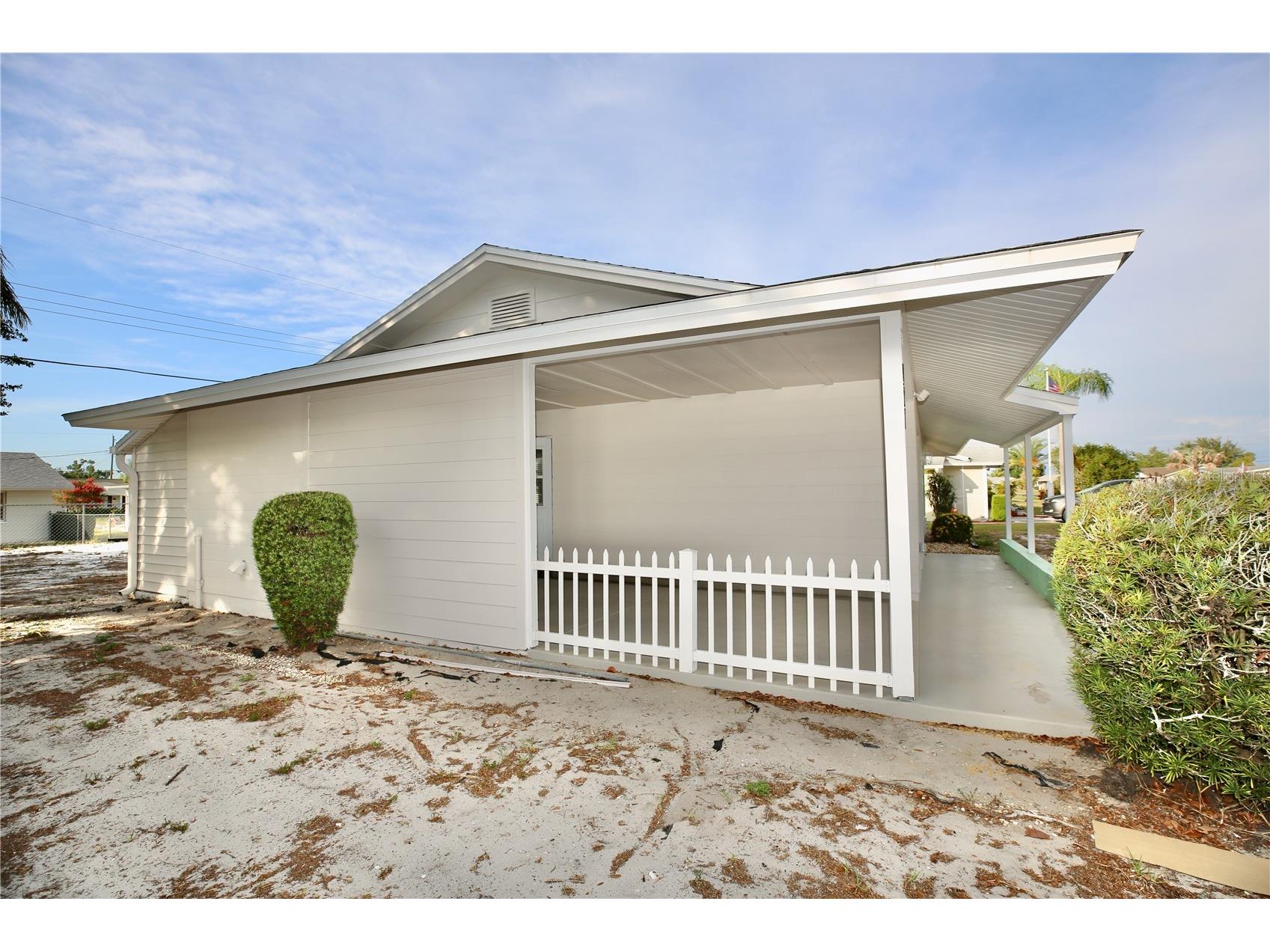 827 La Jolla Avenue Sun City Center FL 33573 TB8523545 image4