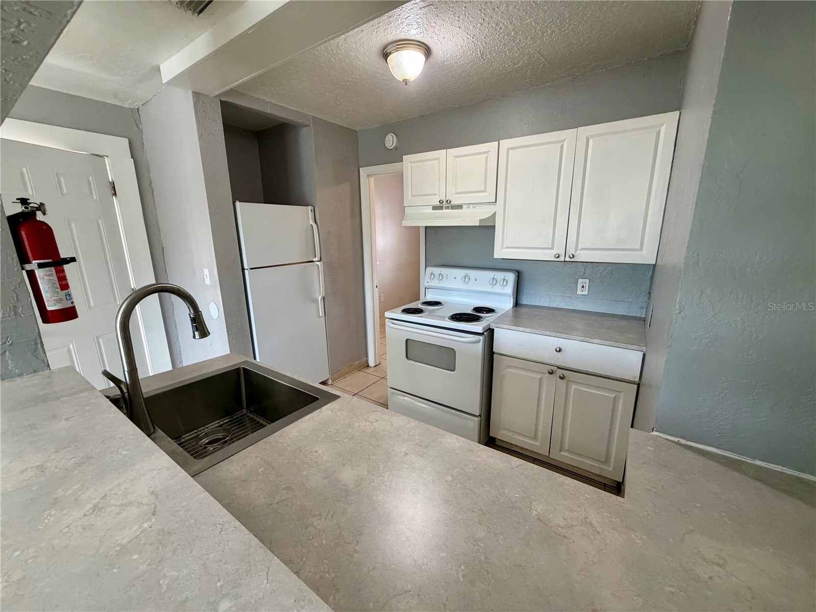 827 Paris Avenue S #APT A Saint Petersburg FL 33701 TB8529795 image3