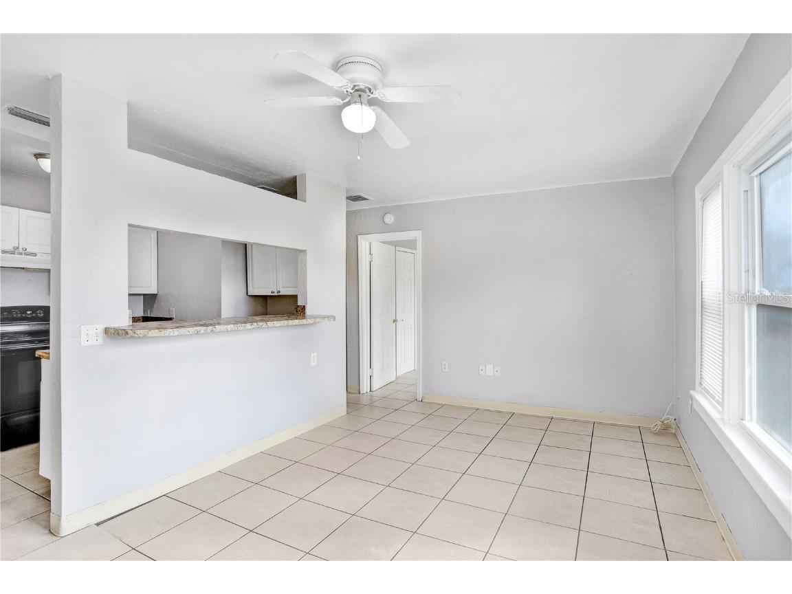 827 Paris Avenue S Saint Petersburg FL 33701 TB8432047 image3