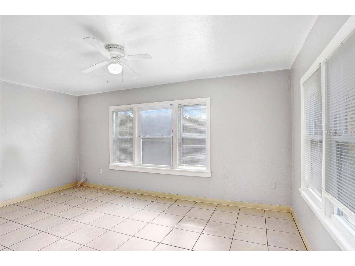 827 Paris Avenue S Saint Petersburg FL 33701 TB8432047 image7