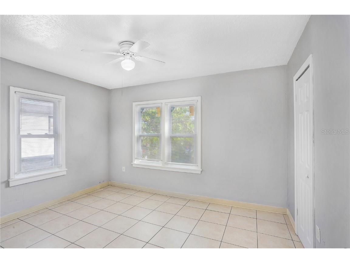 827 Paris Avenue S Saint Petersburg FL 33701 TB8432047 image8