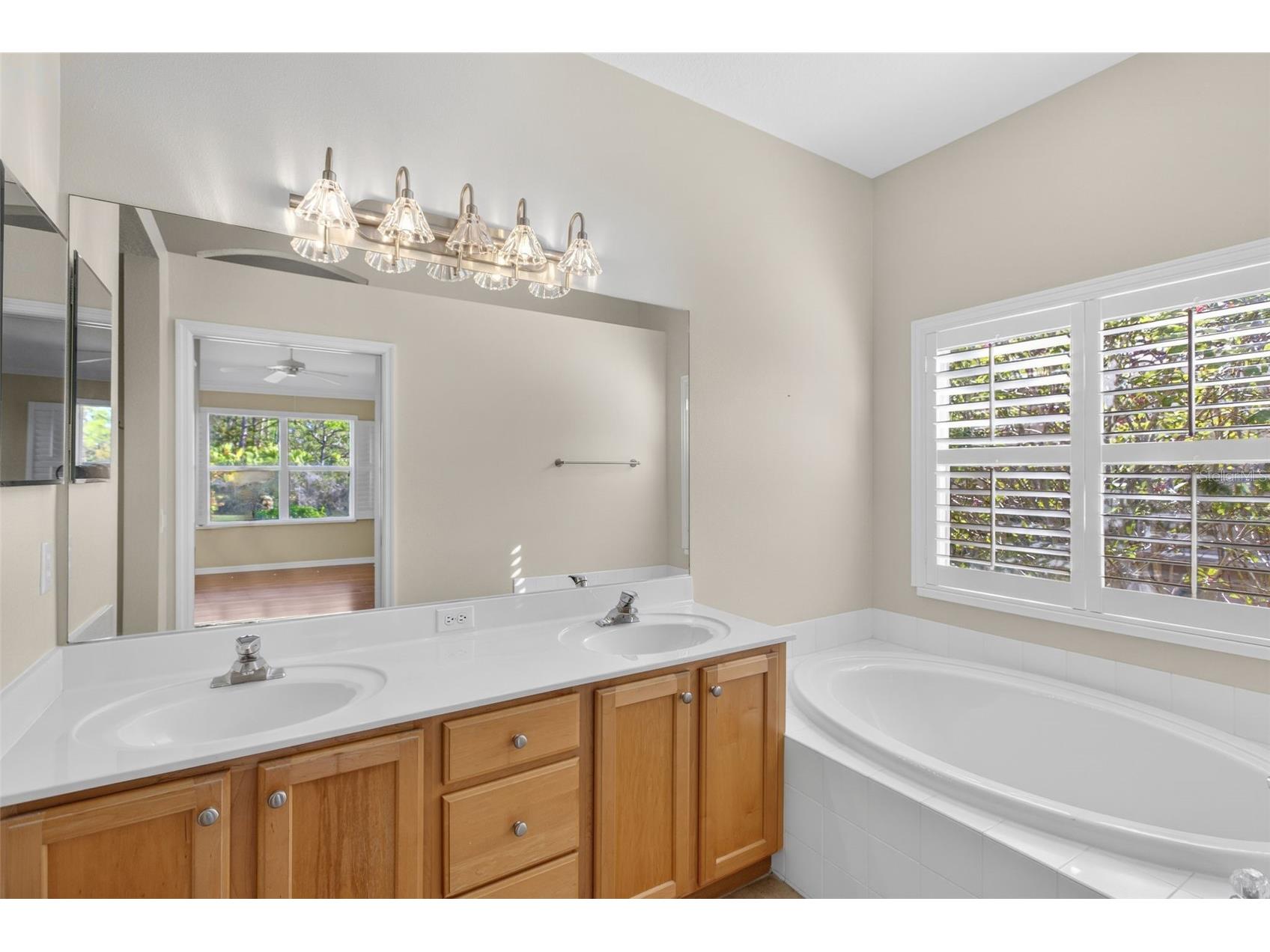 827 Placid Lake Drive Osprey FL 34229 TB8412007 image40